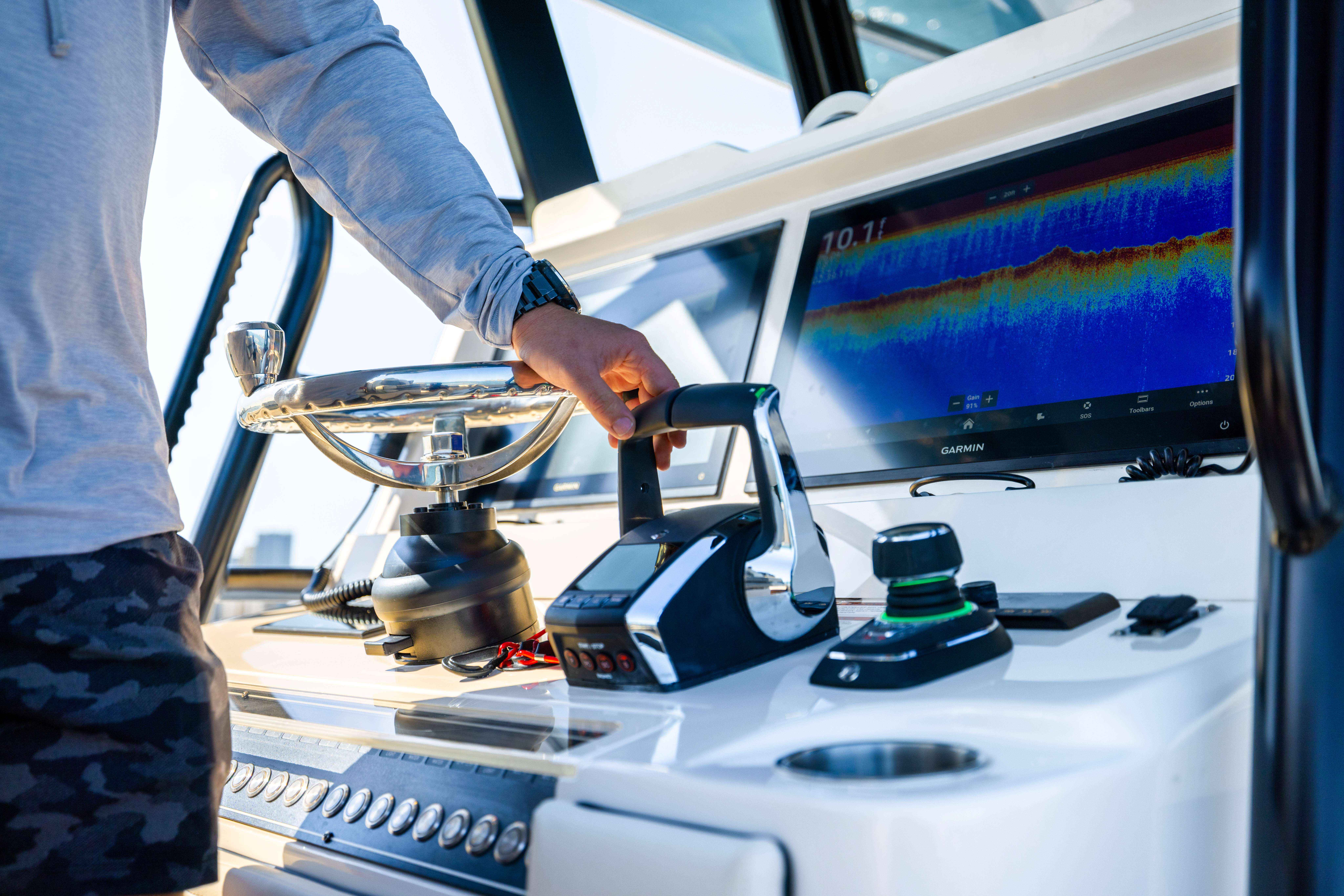 2027 Invincible 36' CAT-5