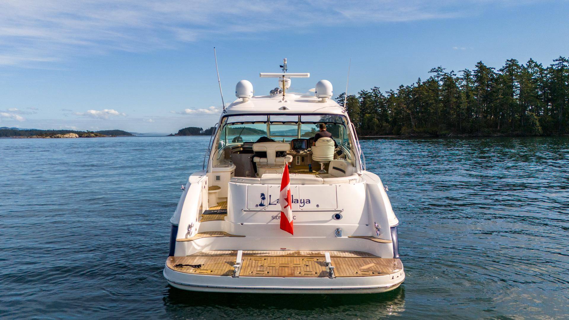 Pre-Owned 2005 Sea ray 500 Sundancer for Sale | Vancouver, BC | M&P Yacht Centre | 69d55f928c0622187f07382c