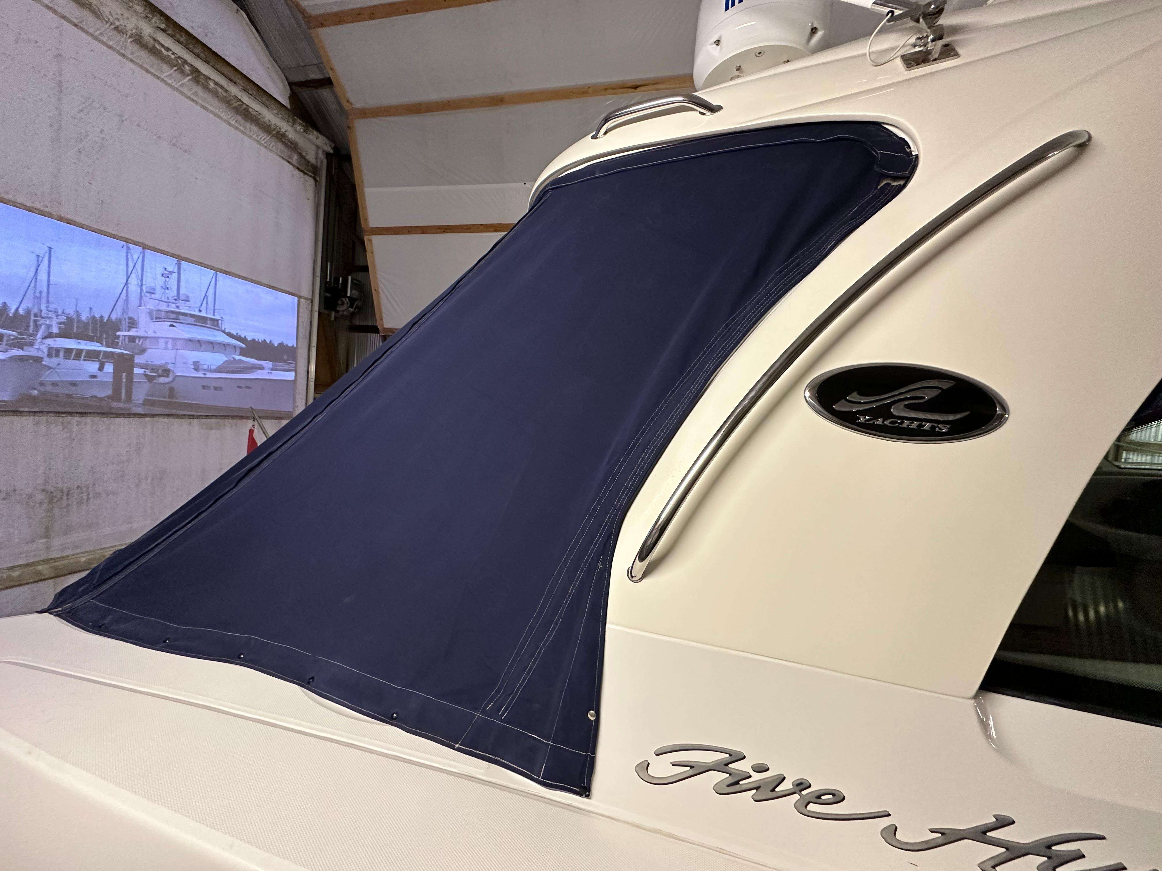 Pre-Owned 2005 Sea ray 500 Sundancer for Sale | Vancouver, BC | M&P Yacht Centre | 69d55f928c0622187f07382c