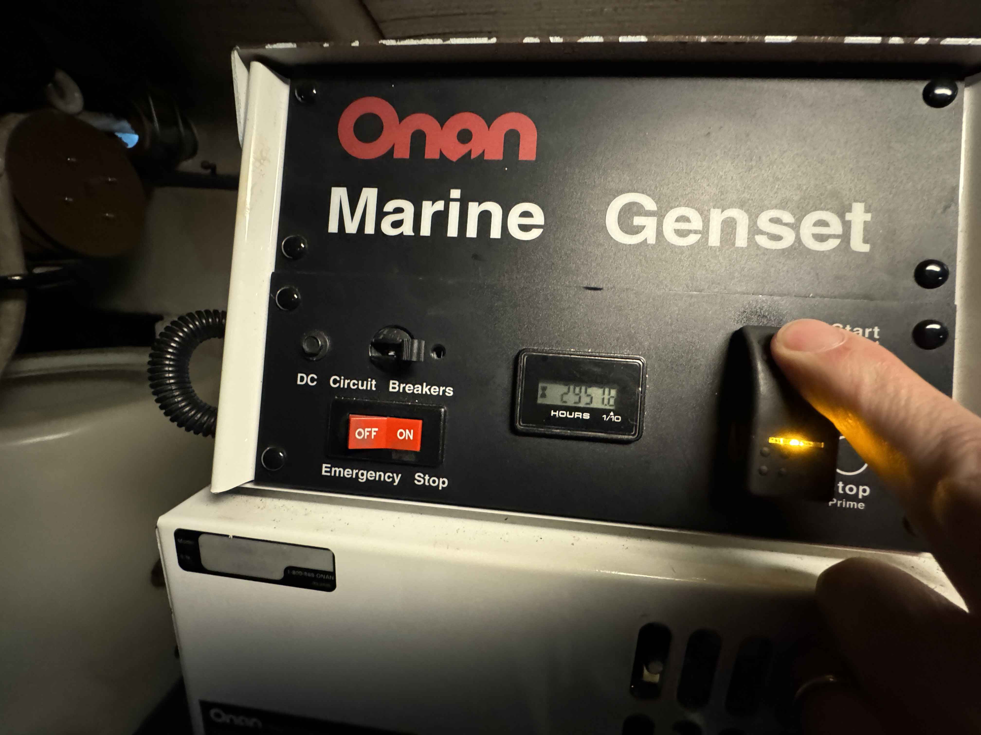 Pre-Owned 2005 Sea ray 500 Sundancer for Sale | Vancouver, BC | M&P Yacht Centre | 69d55f928c0622187f07382c