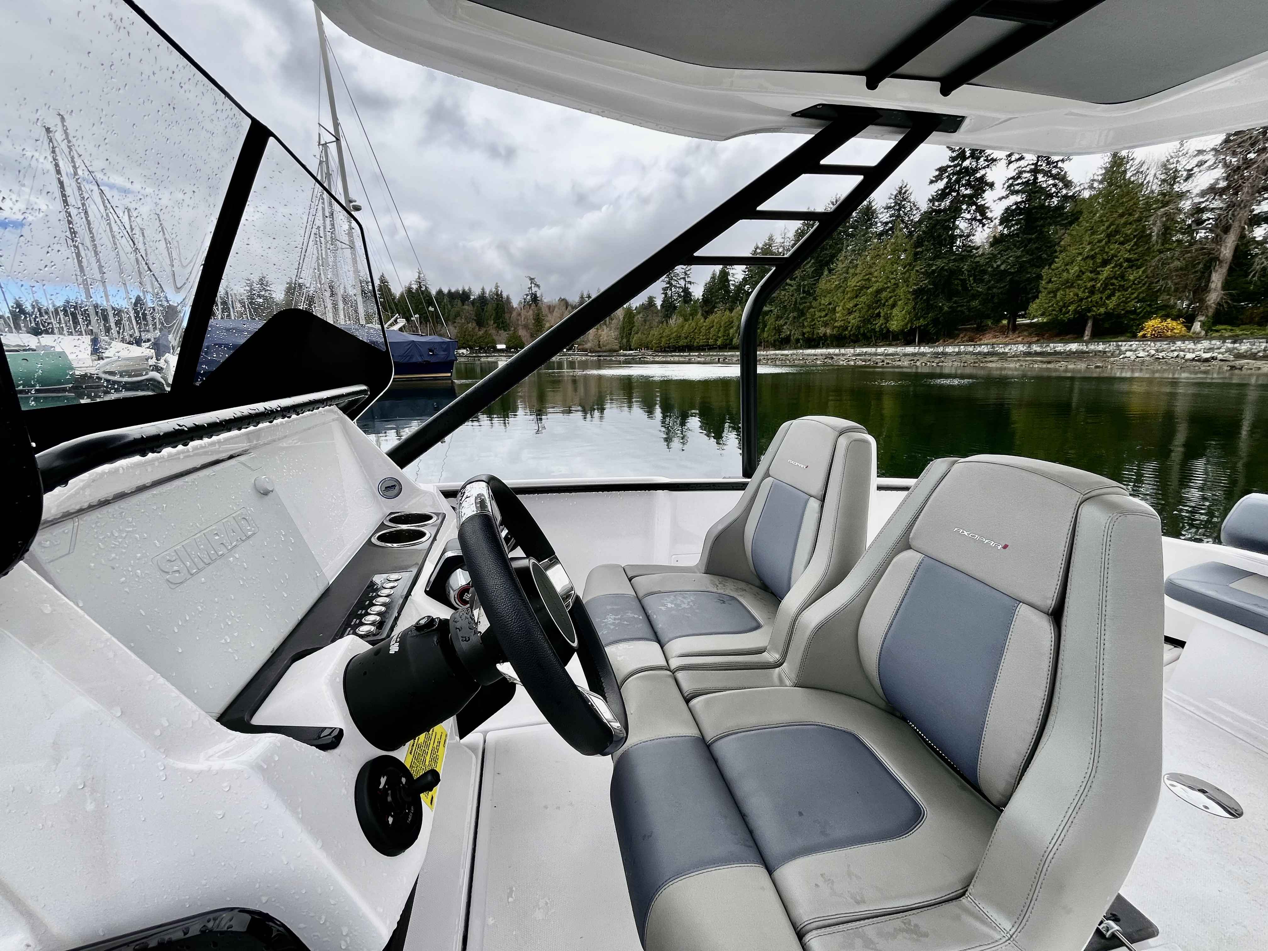 Pre-Owned 2023 Axopar 22 T-Top for Sale | Vancouver, BC | M&P Yacht Centre | 69d56de1c401a4e6e8002710