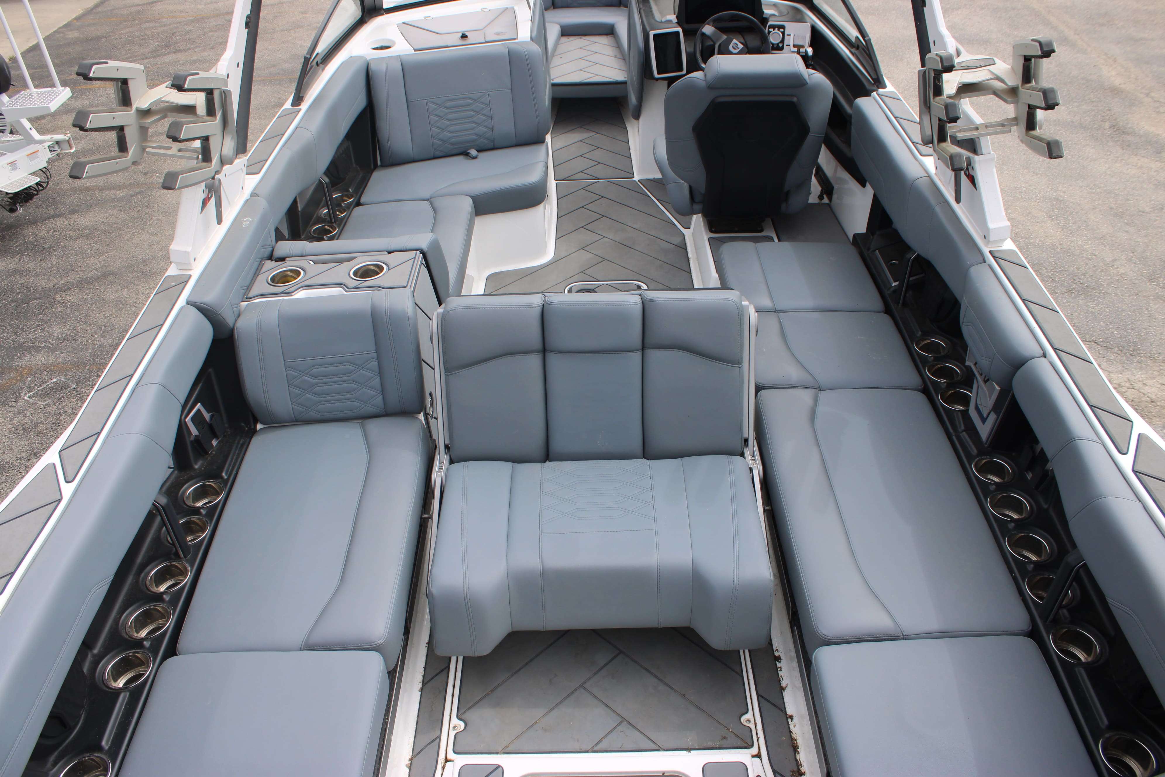 2023 Malibu Boats Wakesetter 26 LSV-12