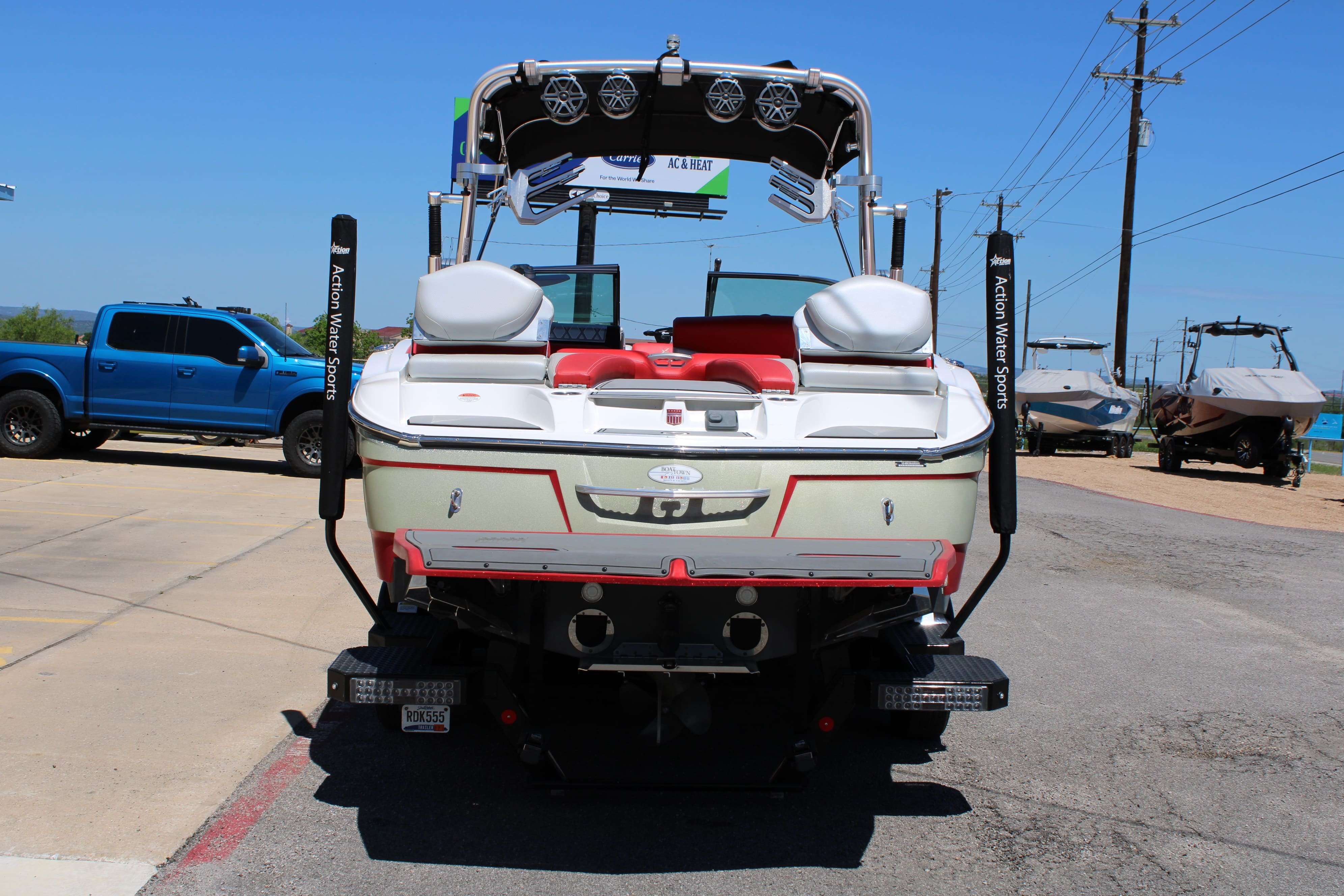 2016 Mastercraft X46-8