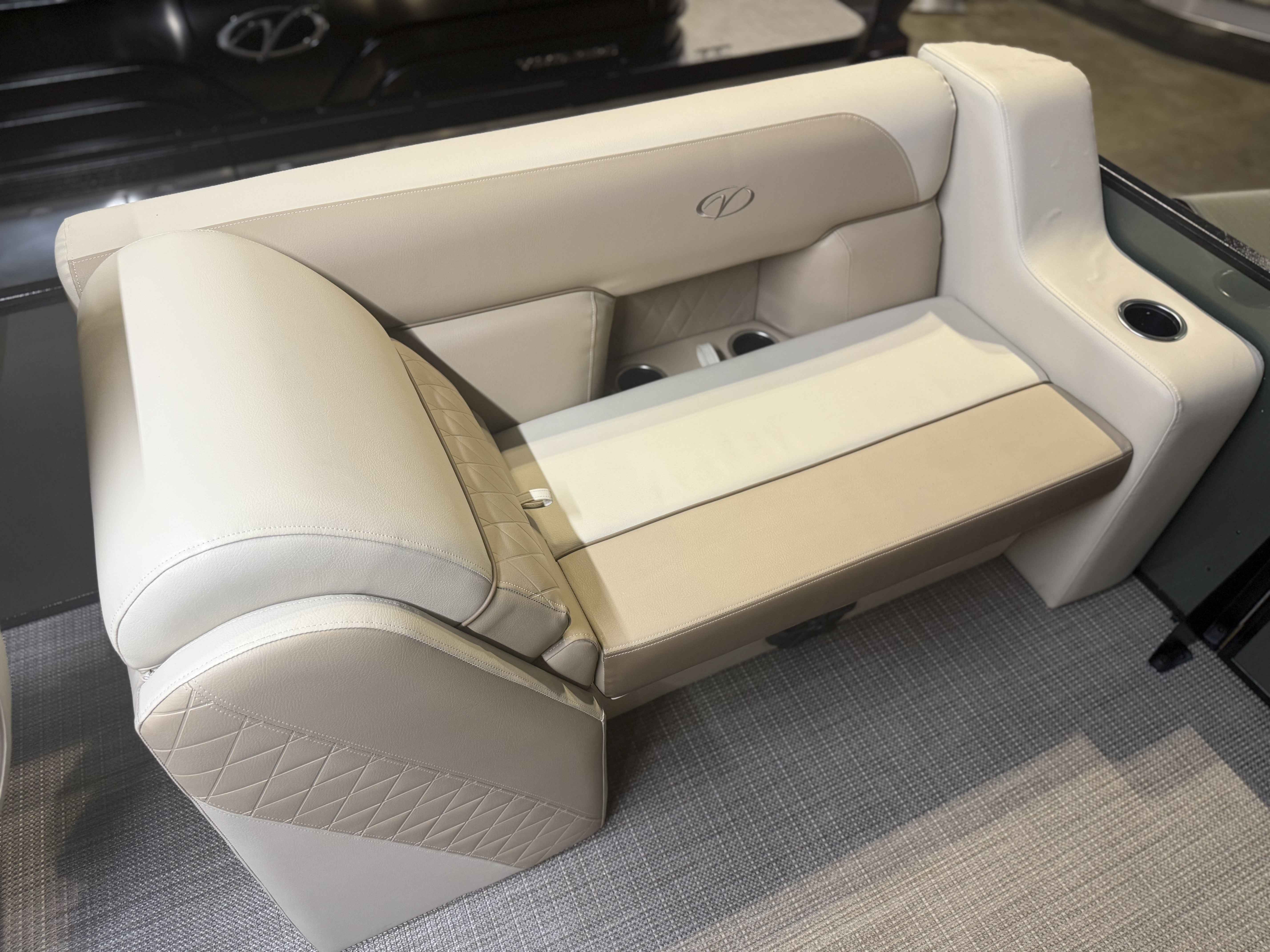 2026 Veranda Vista FRC+2-7