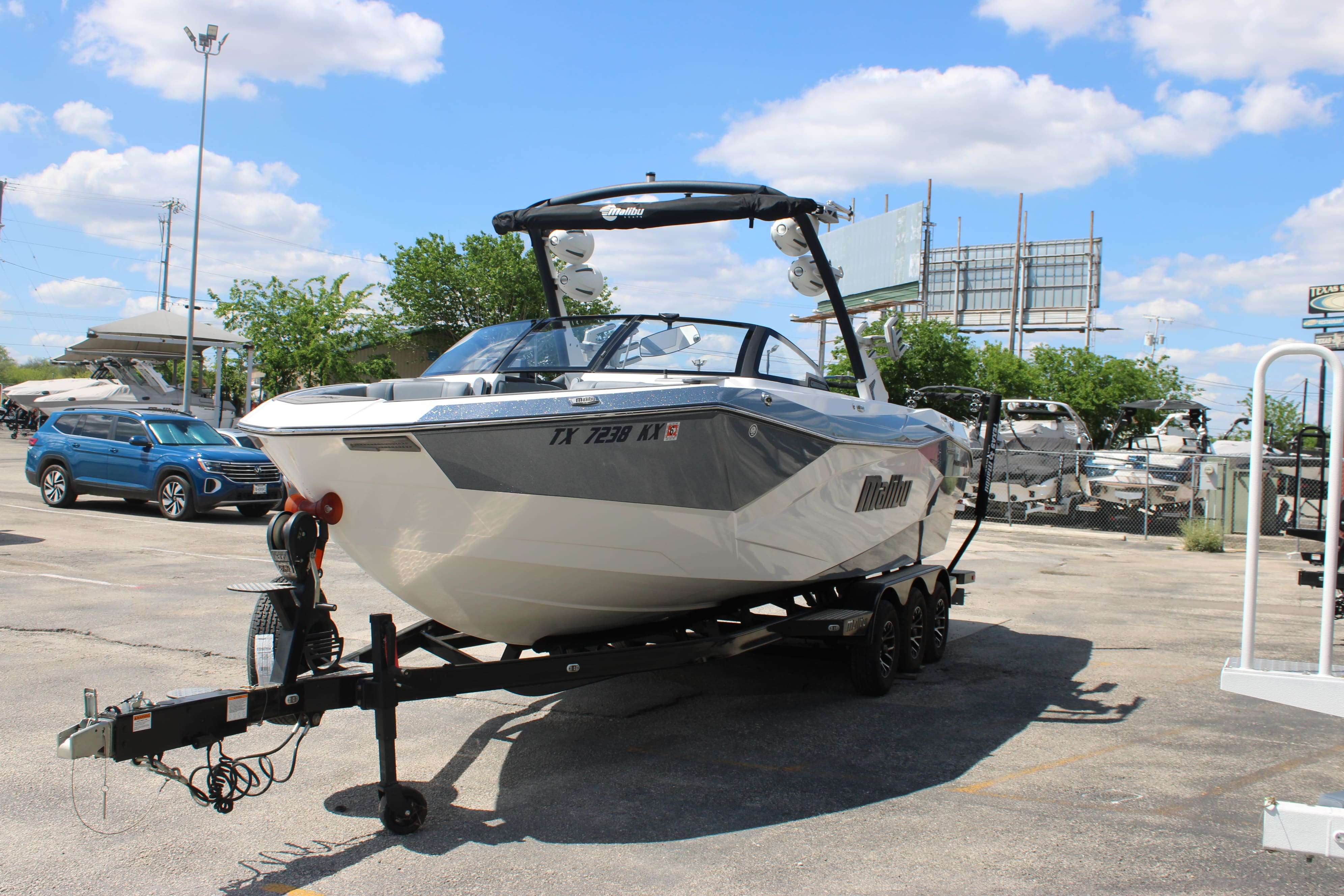2023 Malibu Boats Wakesetter 26 LSV-4