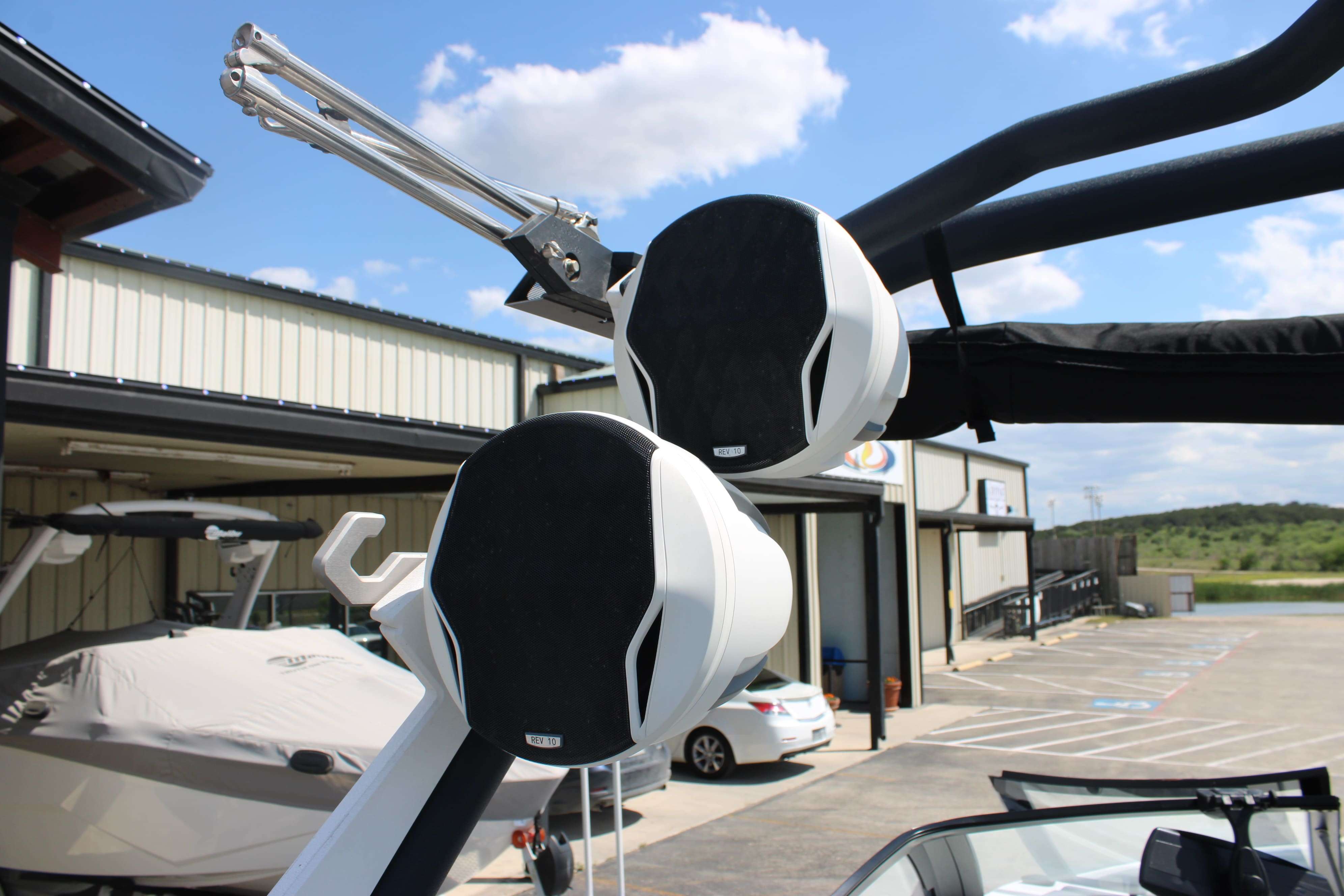 2023 Malibu Boats Wakesetter 26 LSV-20