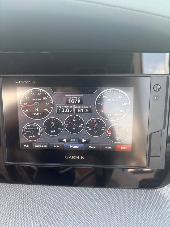 2019 Chaparral 297ssx-4