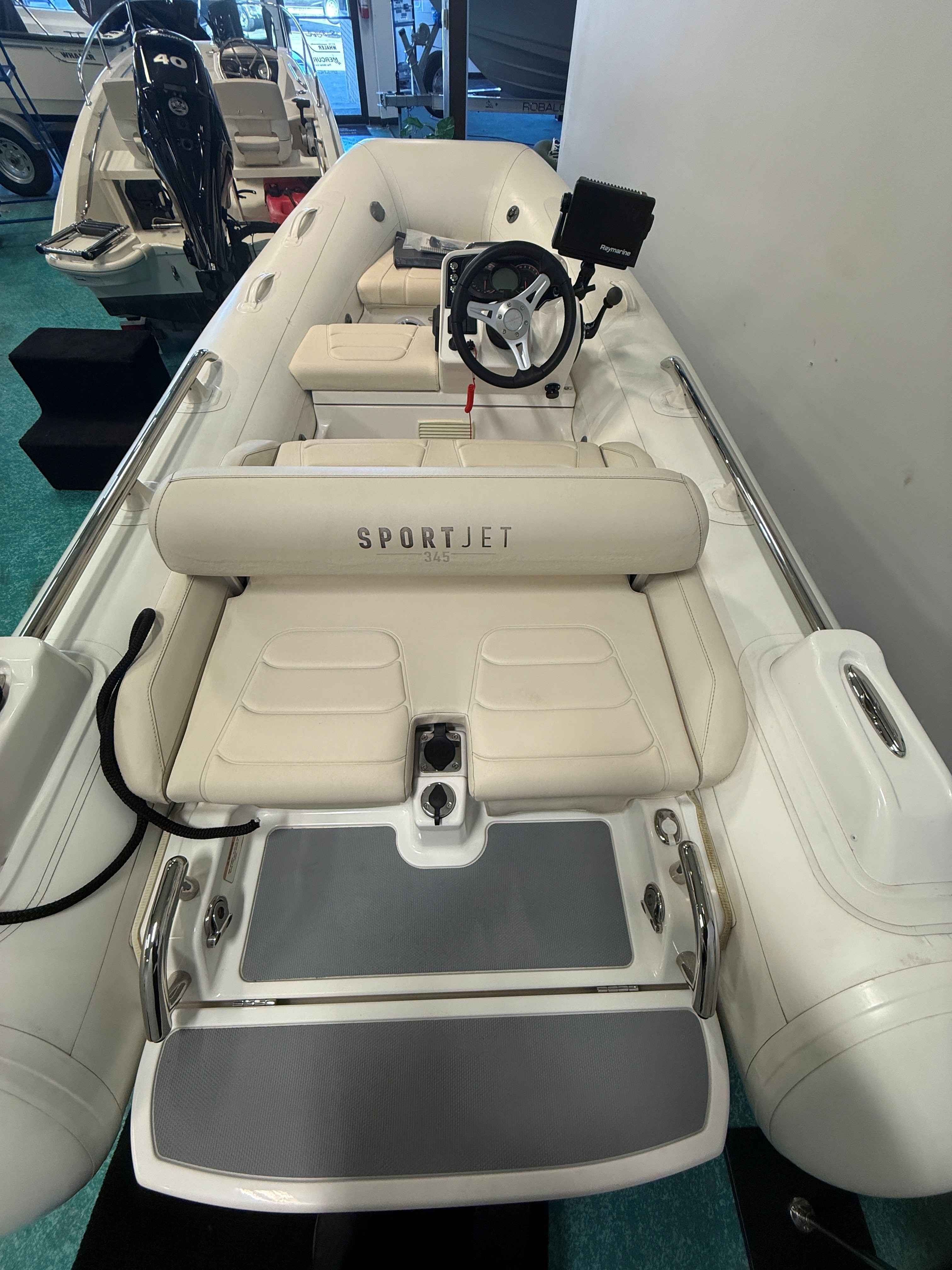 2021 Williams Jet Tender Sportjet345-3