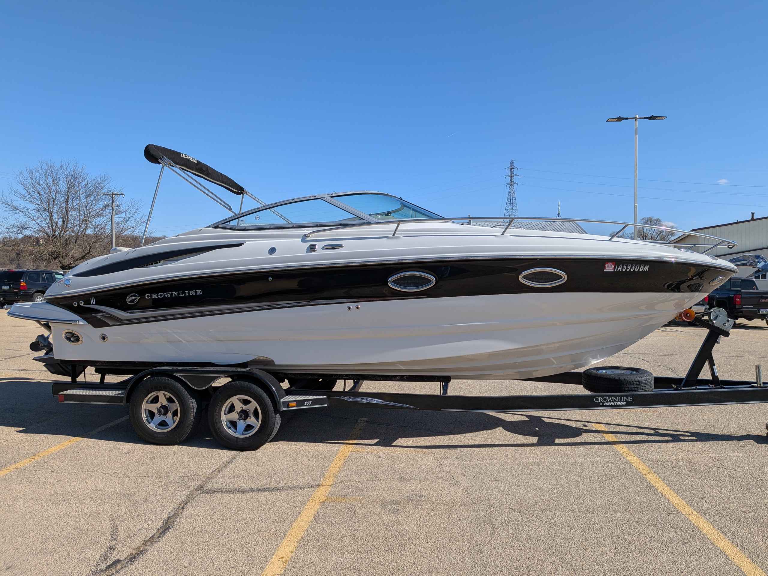 boat-carouselImage-image