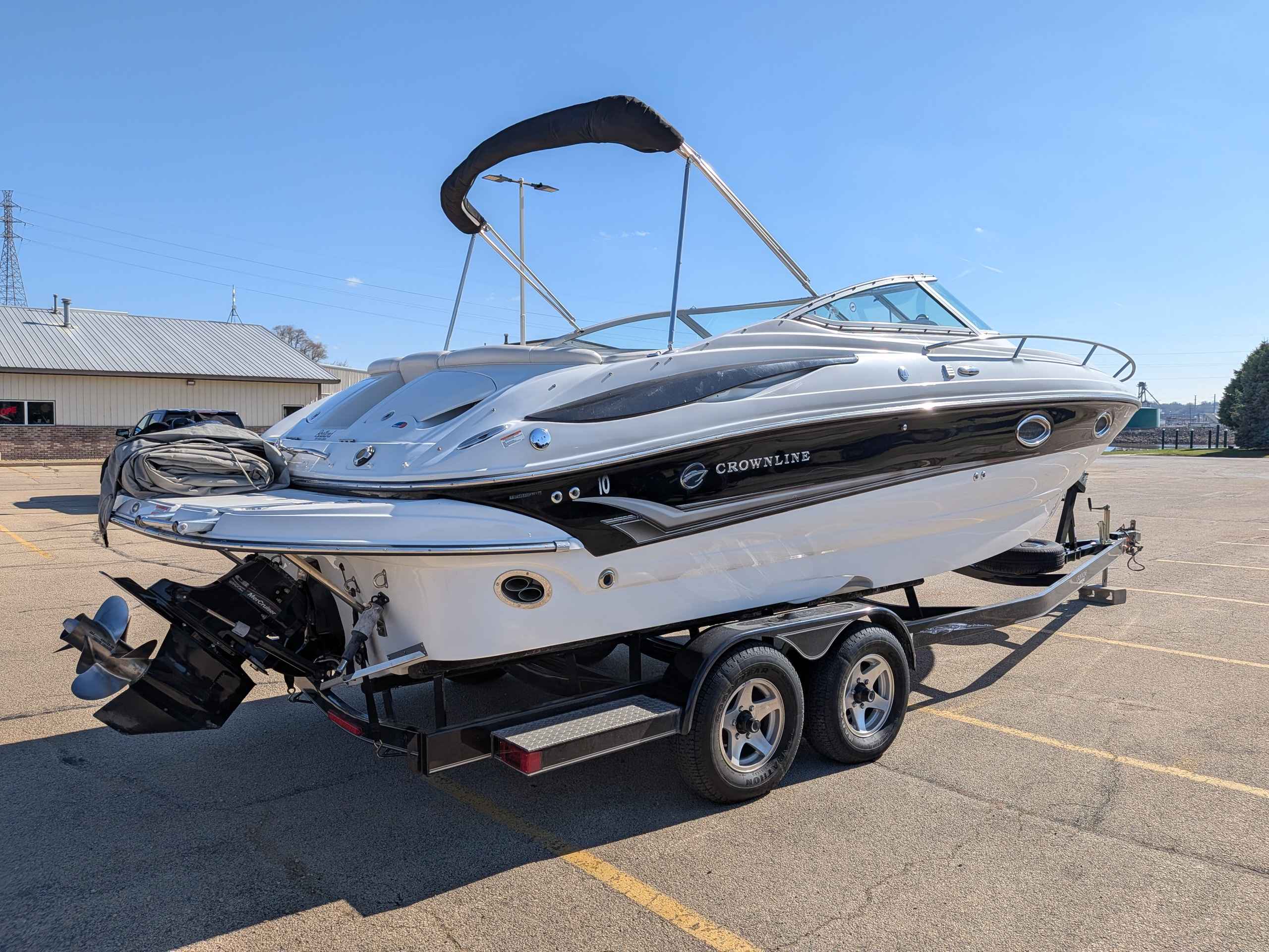 boat-carouselImage-image