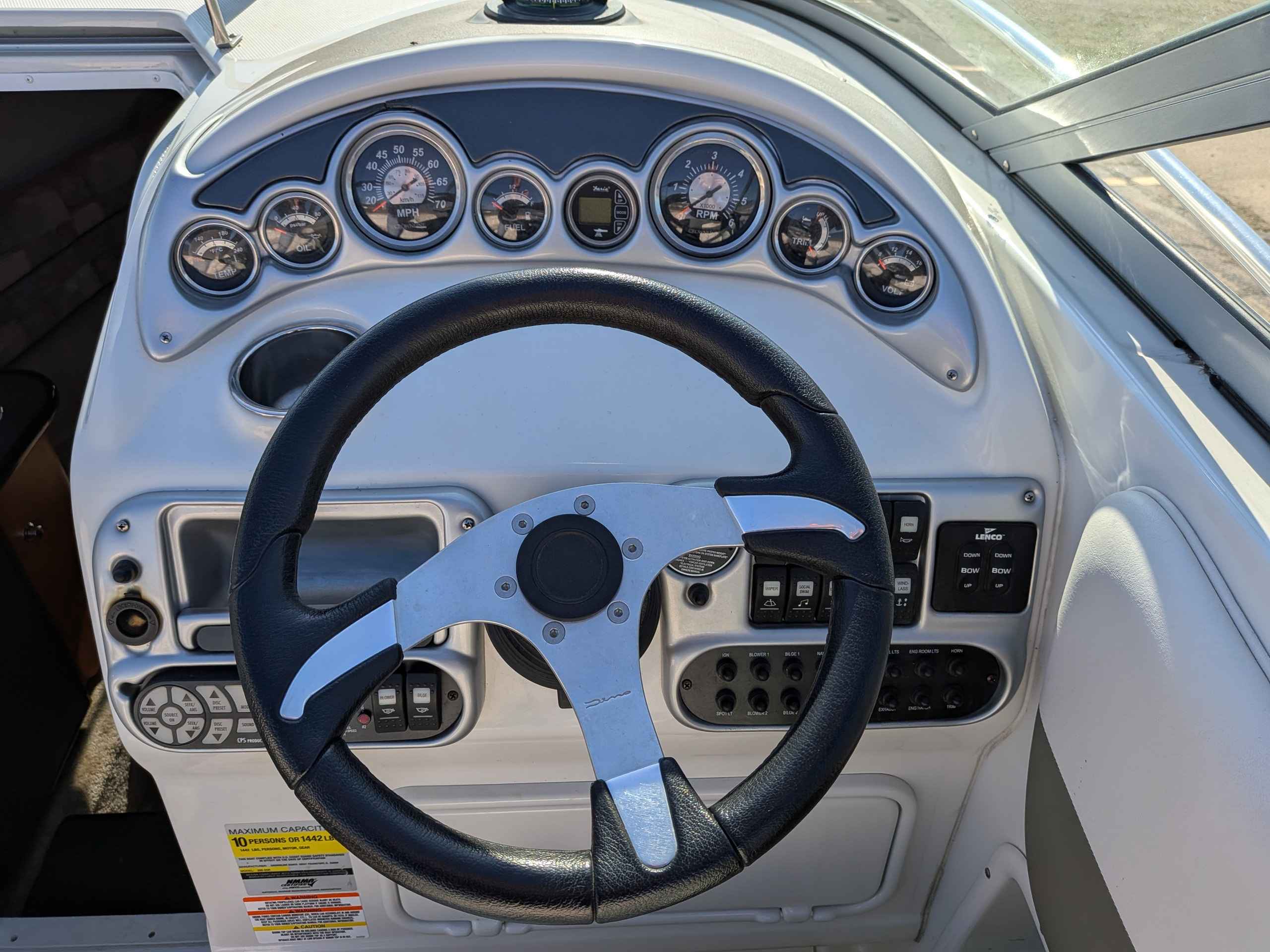 boat-carouselImage-image