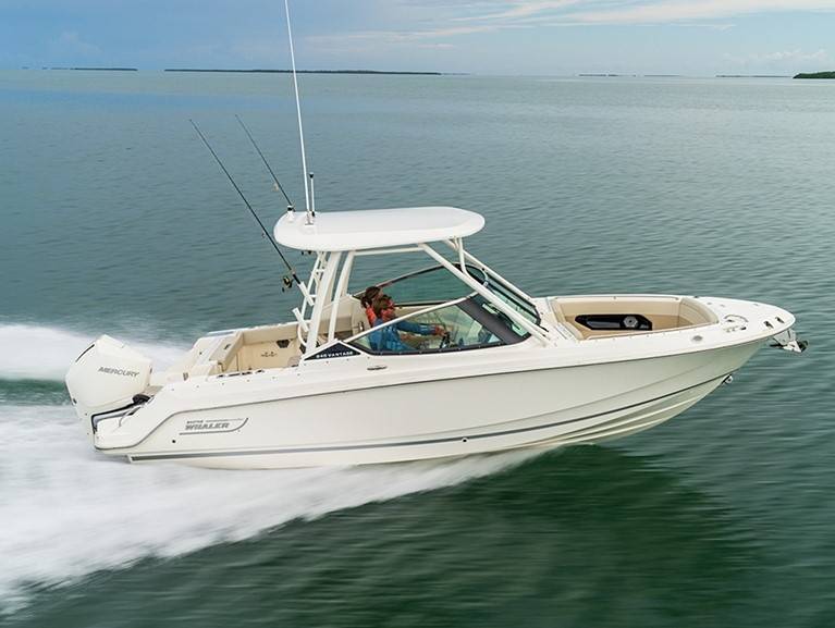 2027 Boston Whaler  24 Vantage