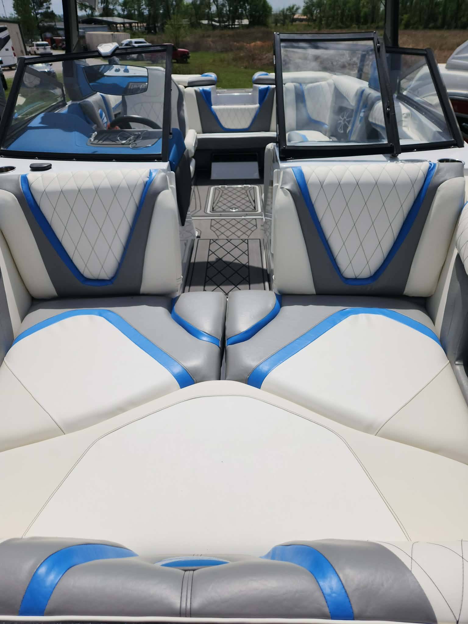 2017 TIGE RZX3/SK WITH TRAILER-5