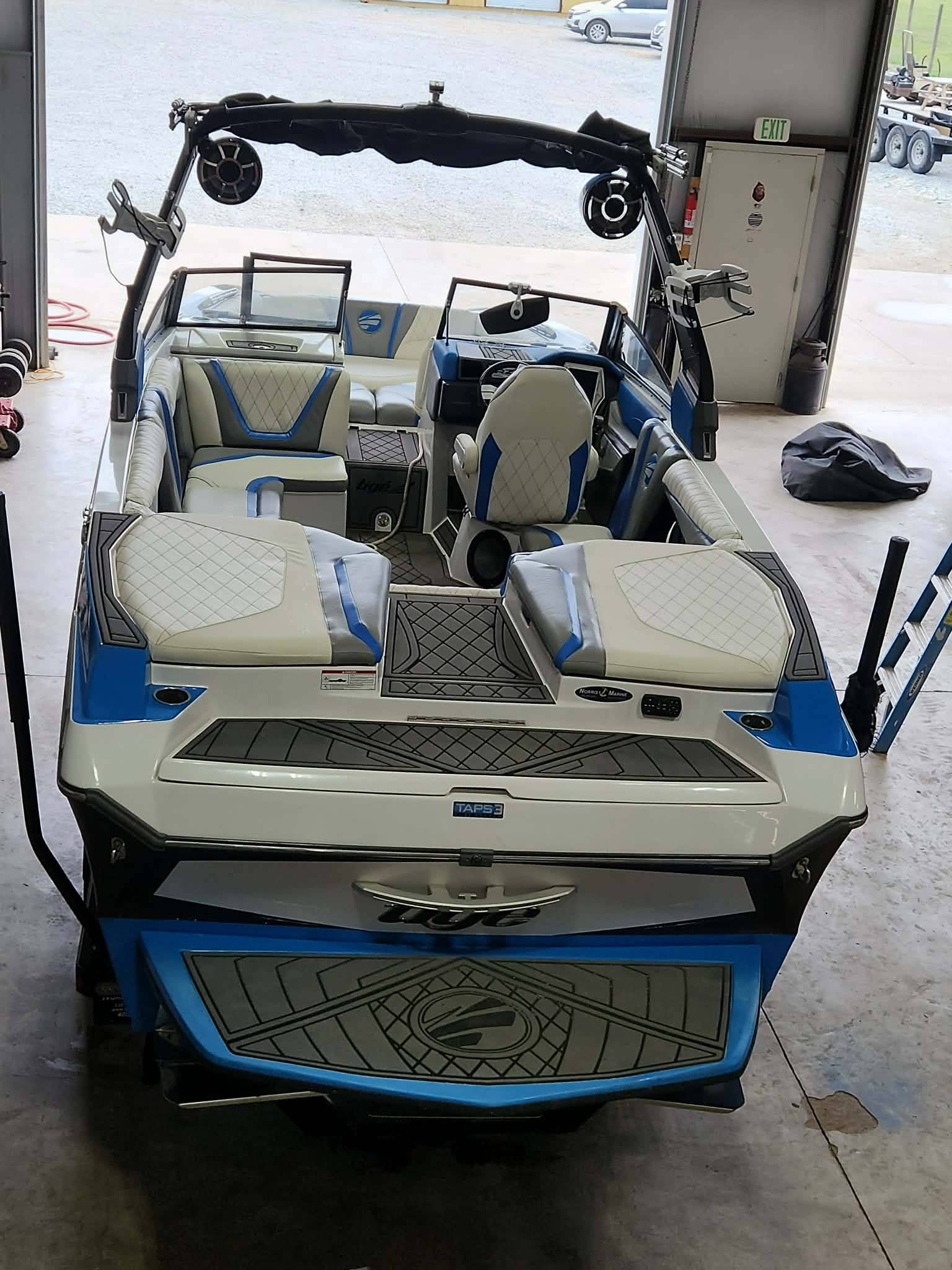 2017 TIGE RZX3/SK WITH TRAILER-11