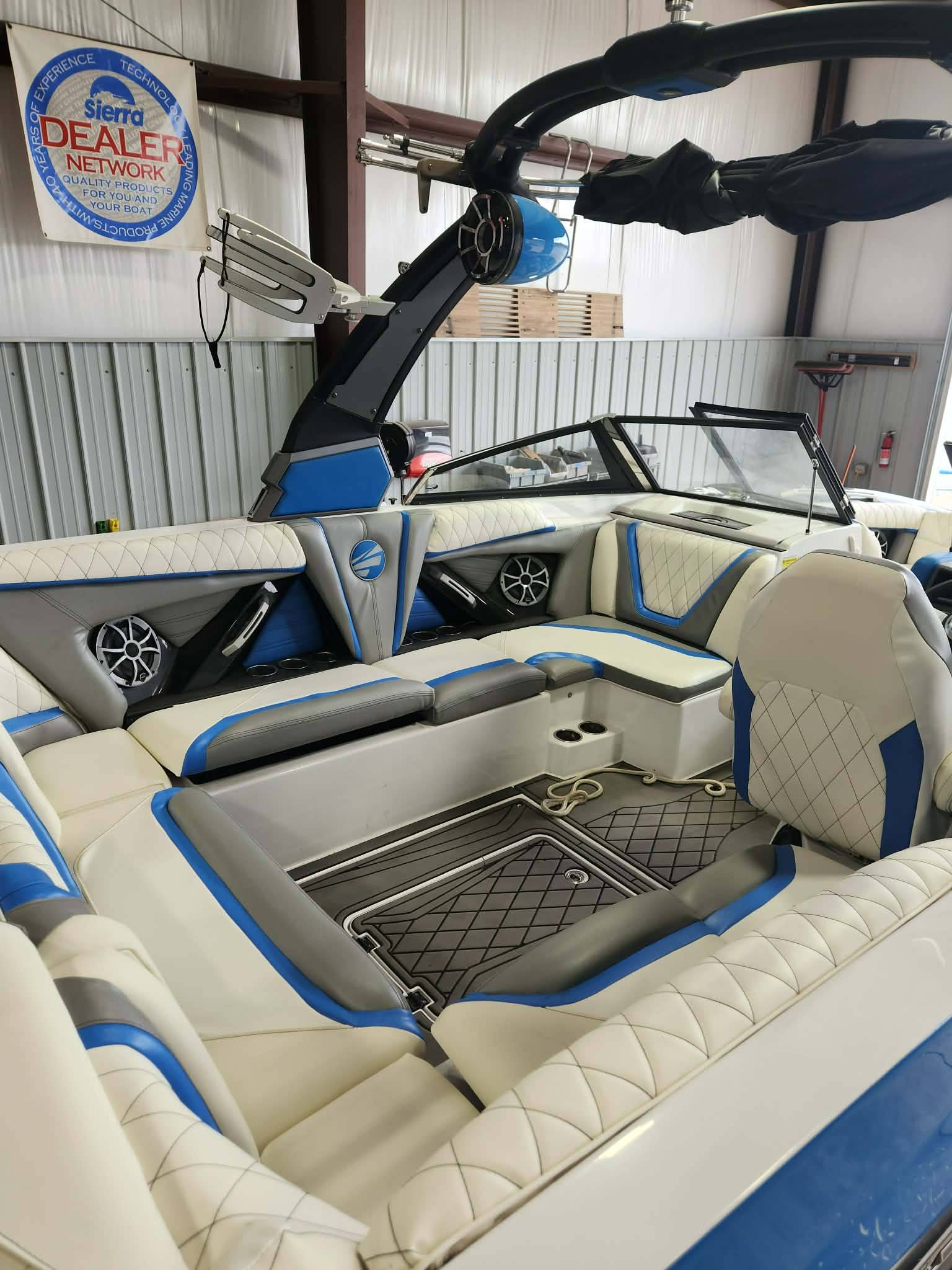 2017 TIGE RZX3/SK WITH TRAILER-14