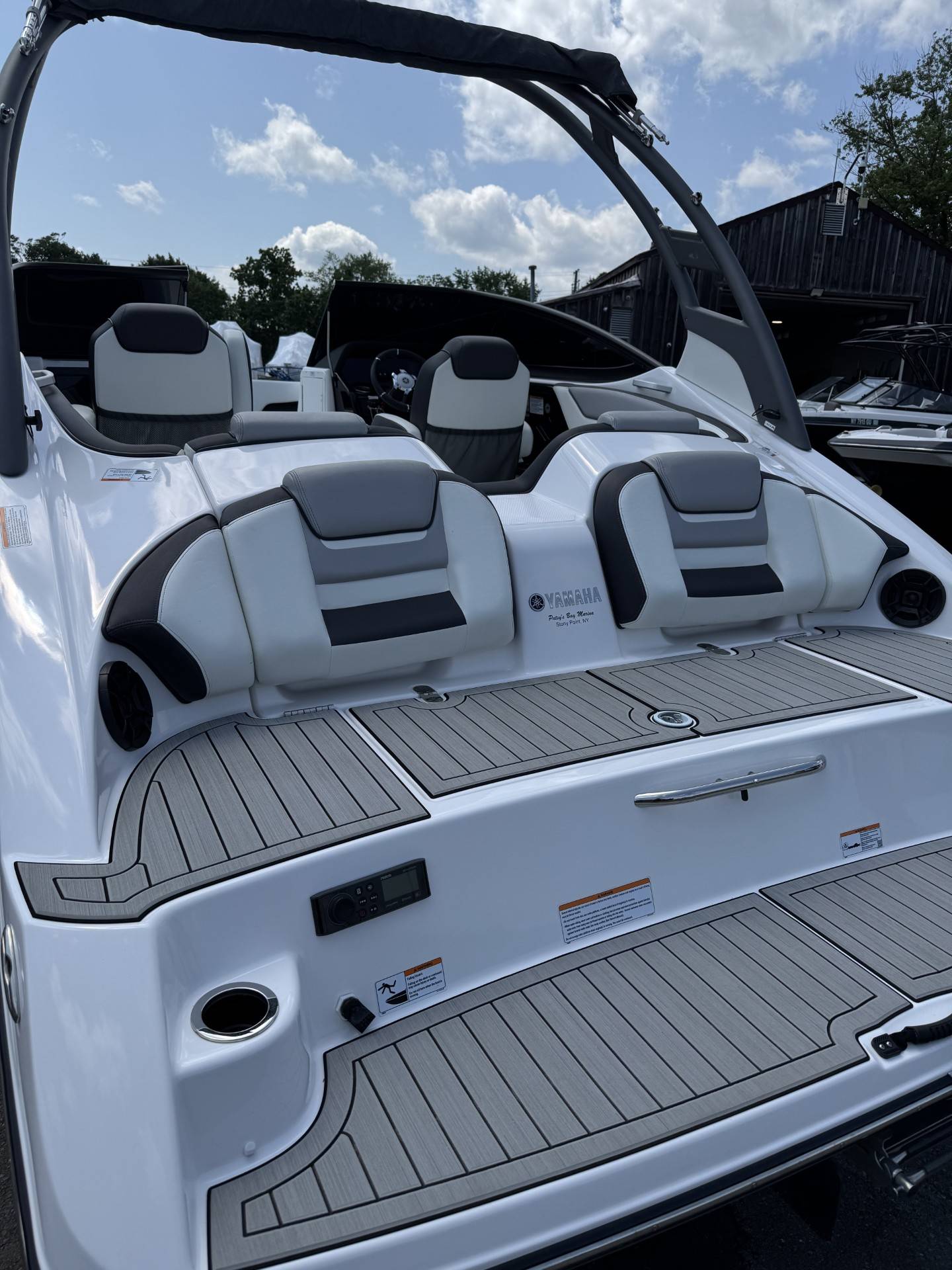 2022 Yamaha 212 Limited S-5