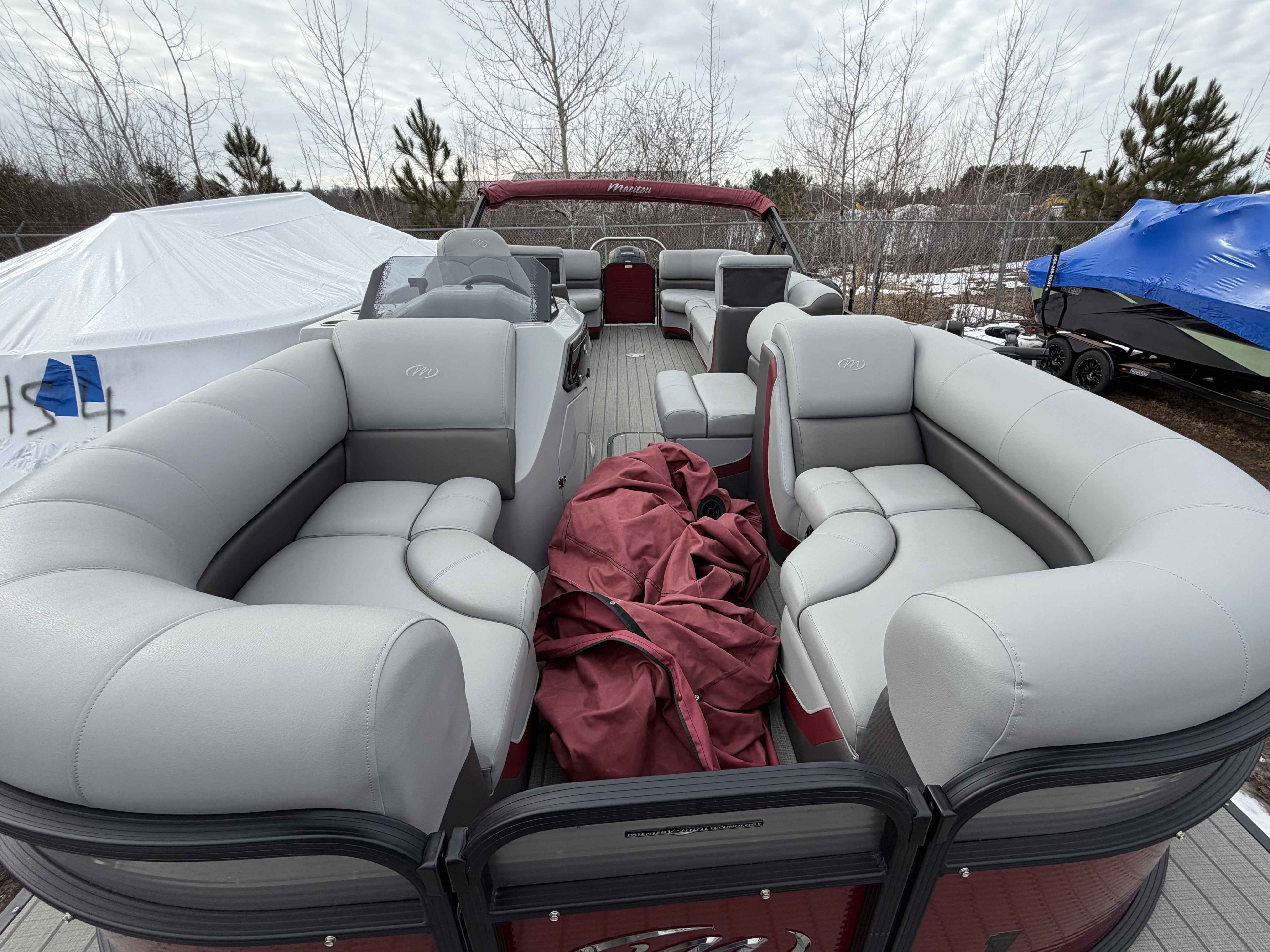 boat-carouselImage-image