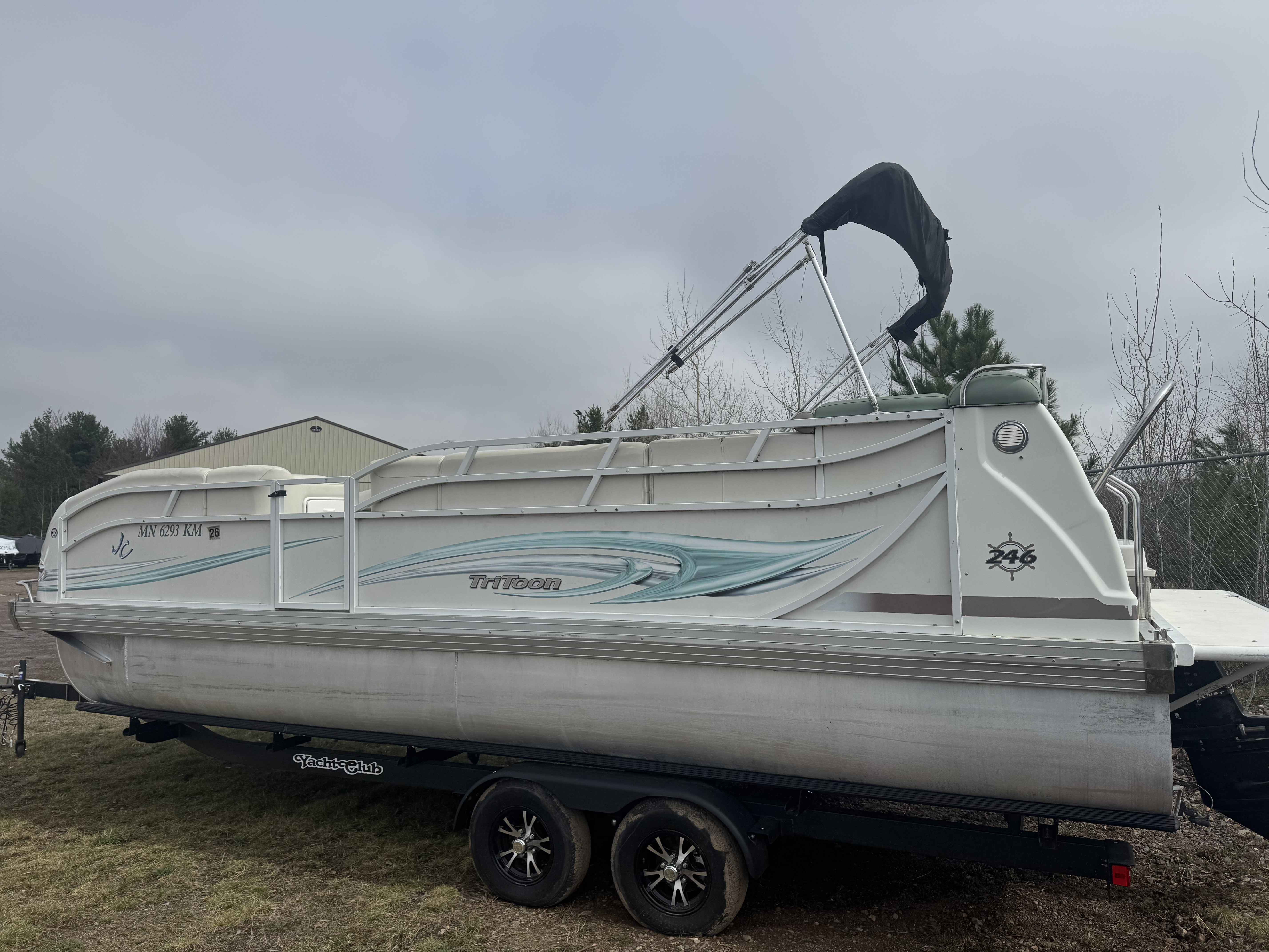 boat-carouselImage-image