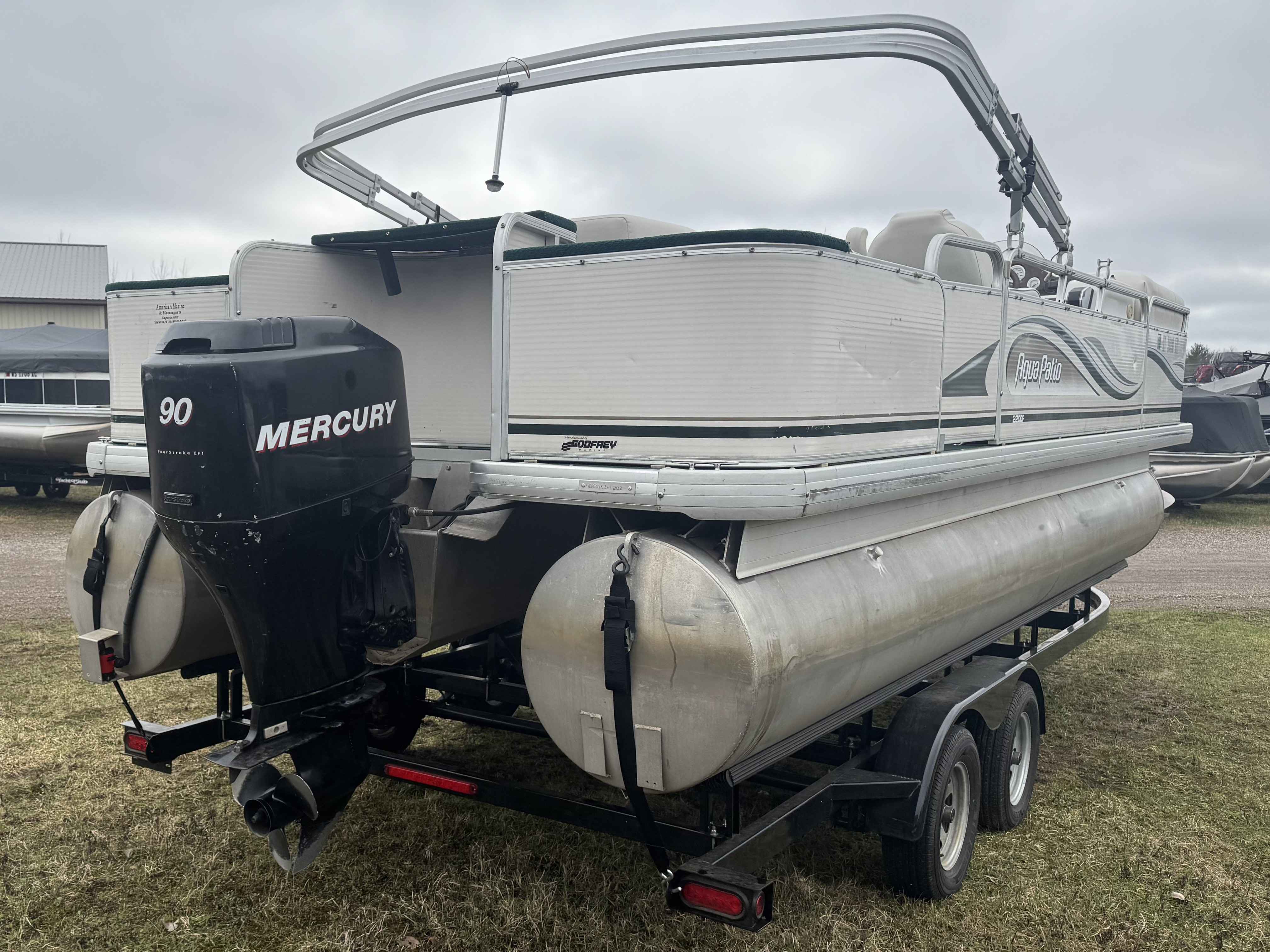 boat-carouselImage-image