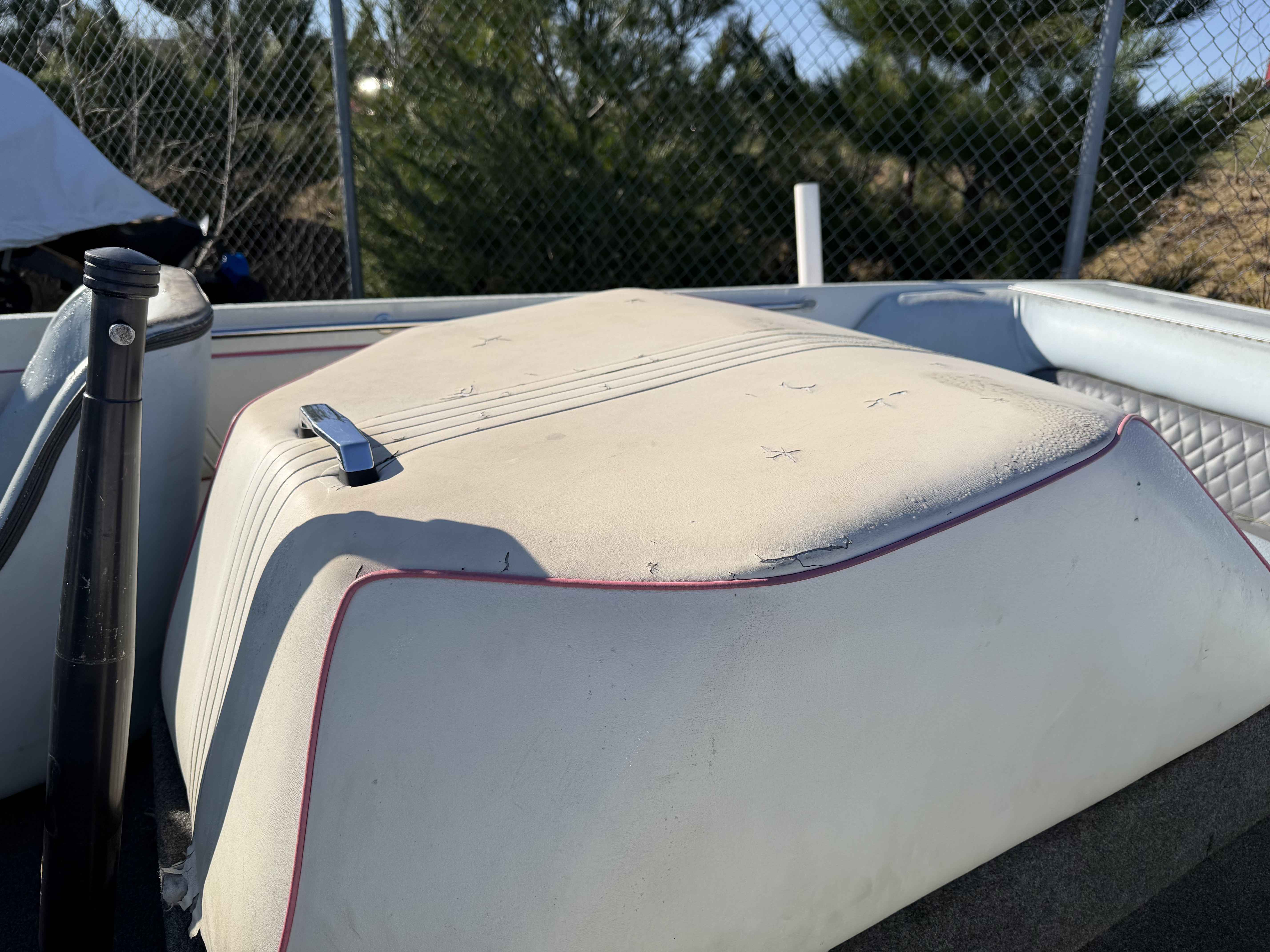 boat-carouselImage-image