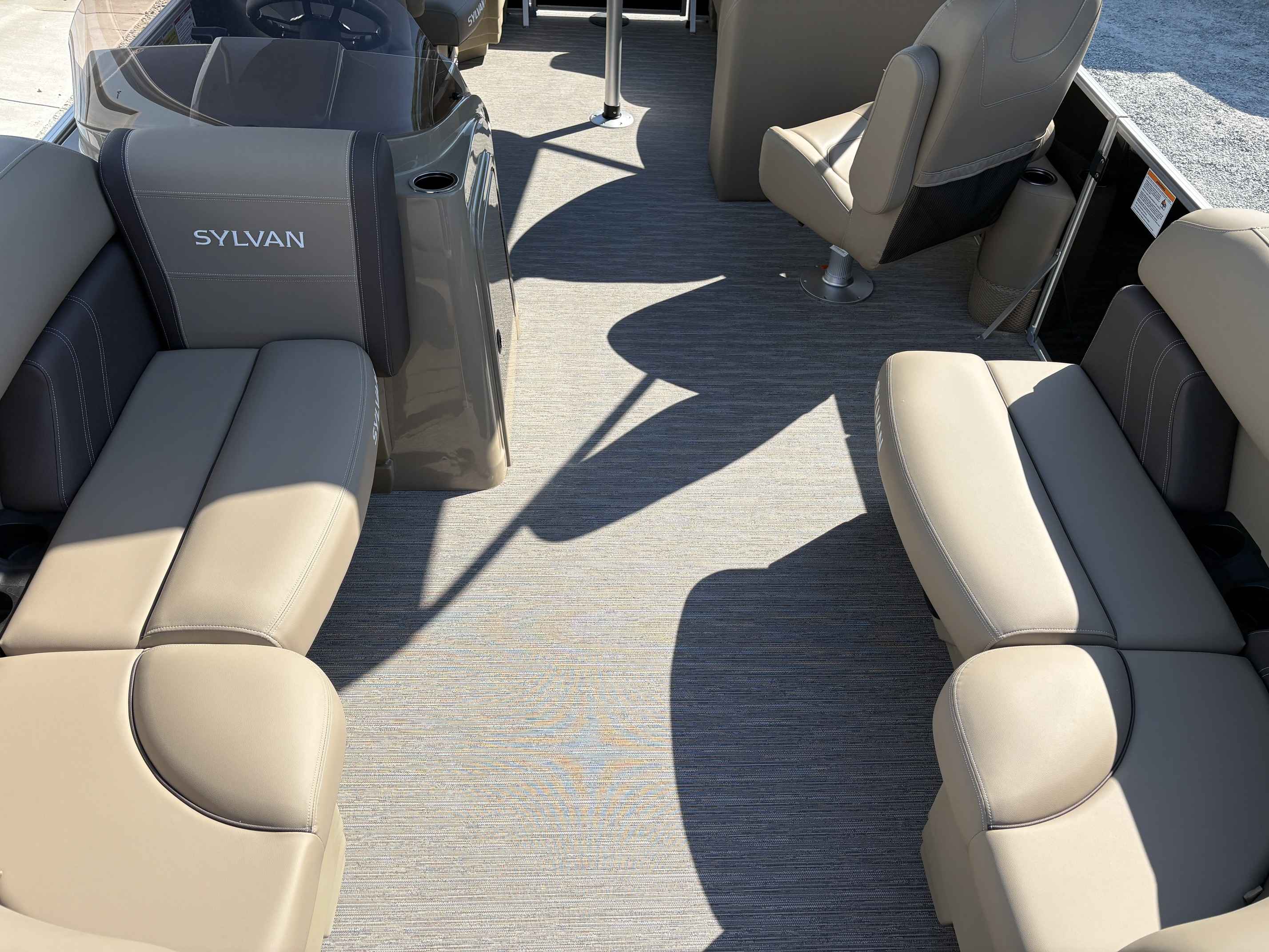 2026 Sylvan 8520 LZ-3