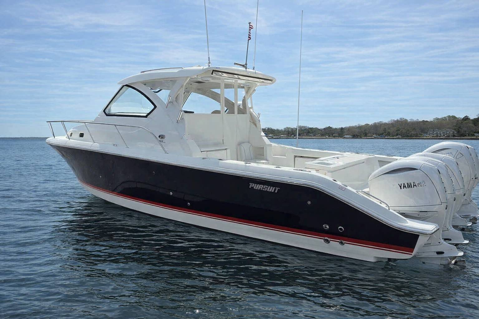 2026 Pursuit OS 3550