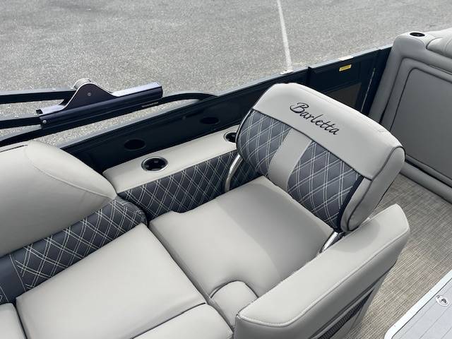 boat-carouselImage-image