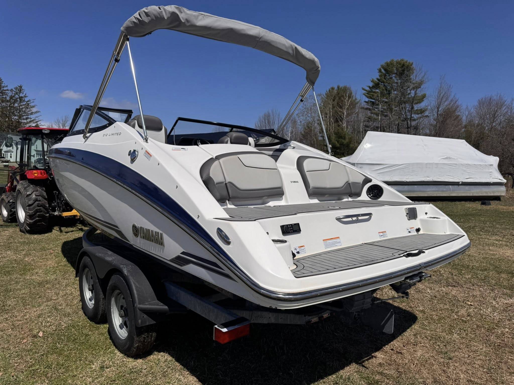 2019 Yamaha 212 Limited-3