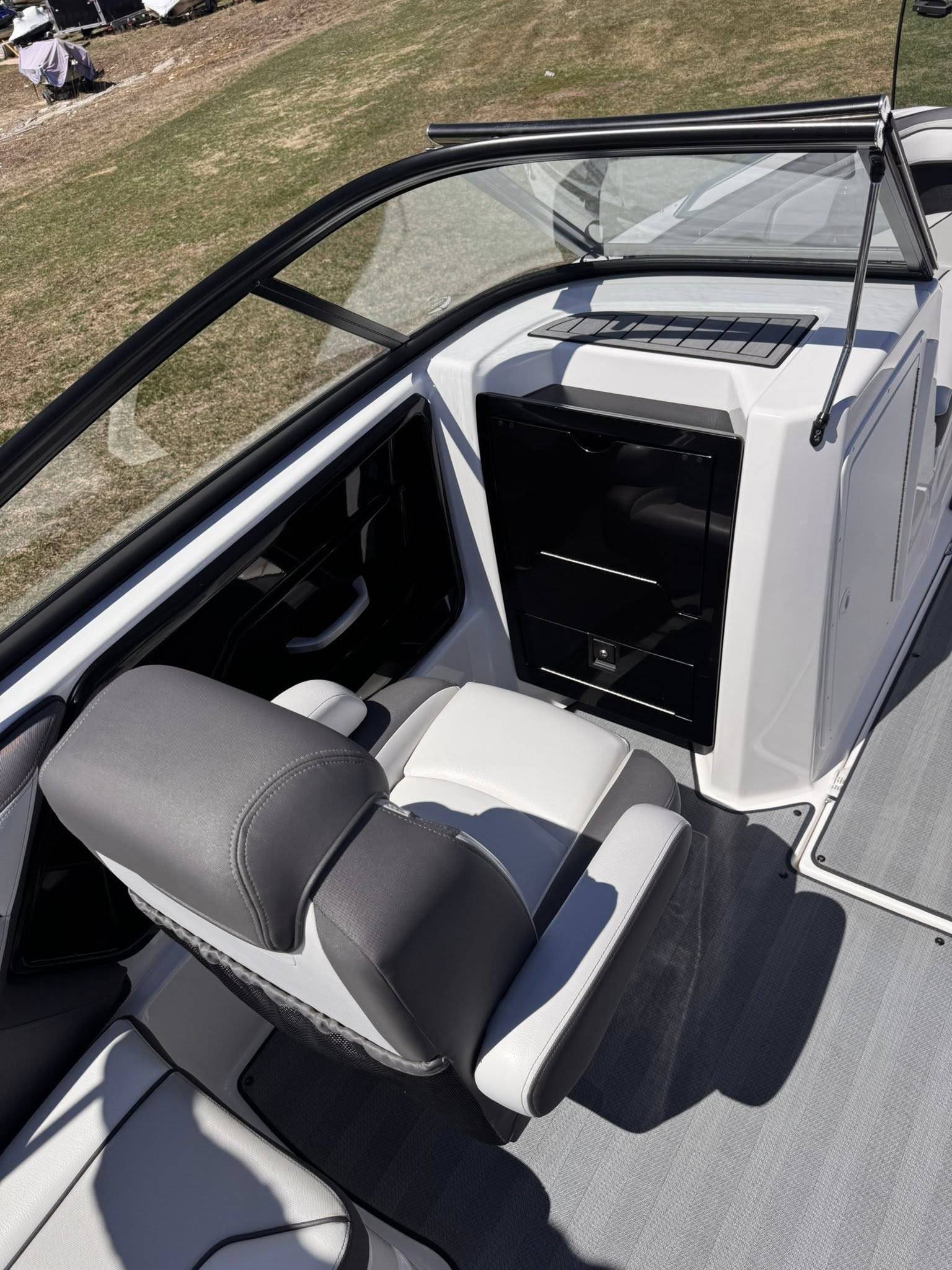 2019 Yamaha 212 Limited-6