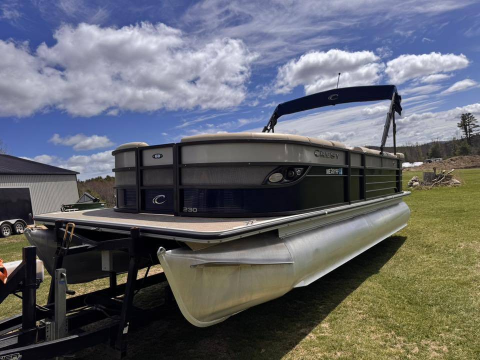 2017 Crest III 230-2