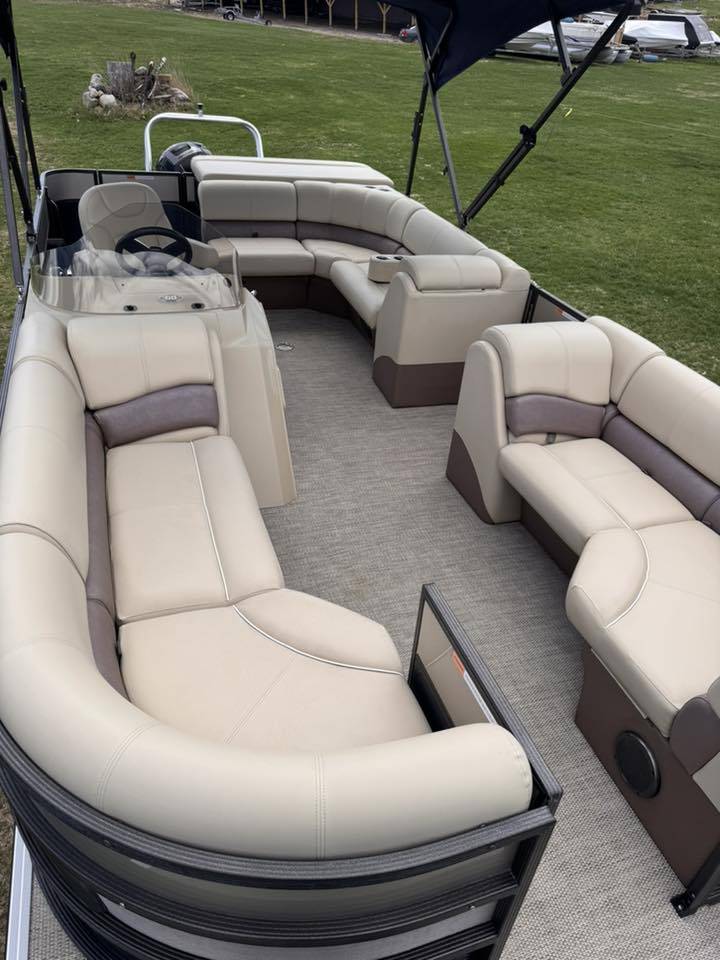 2017 Crest III 230-6