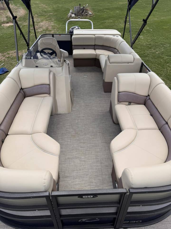 2017 Crest III 230-9