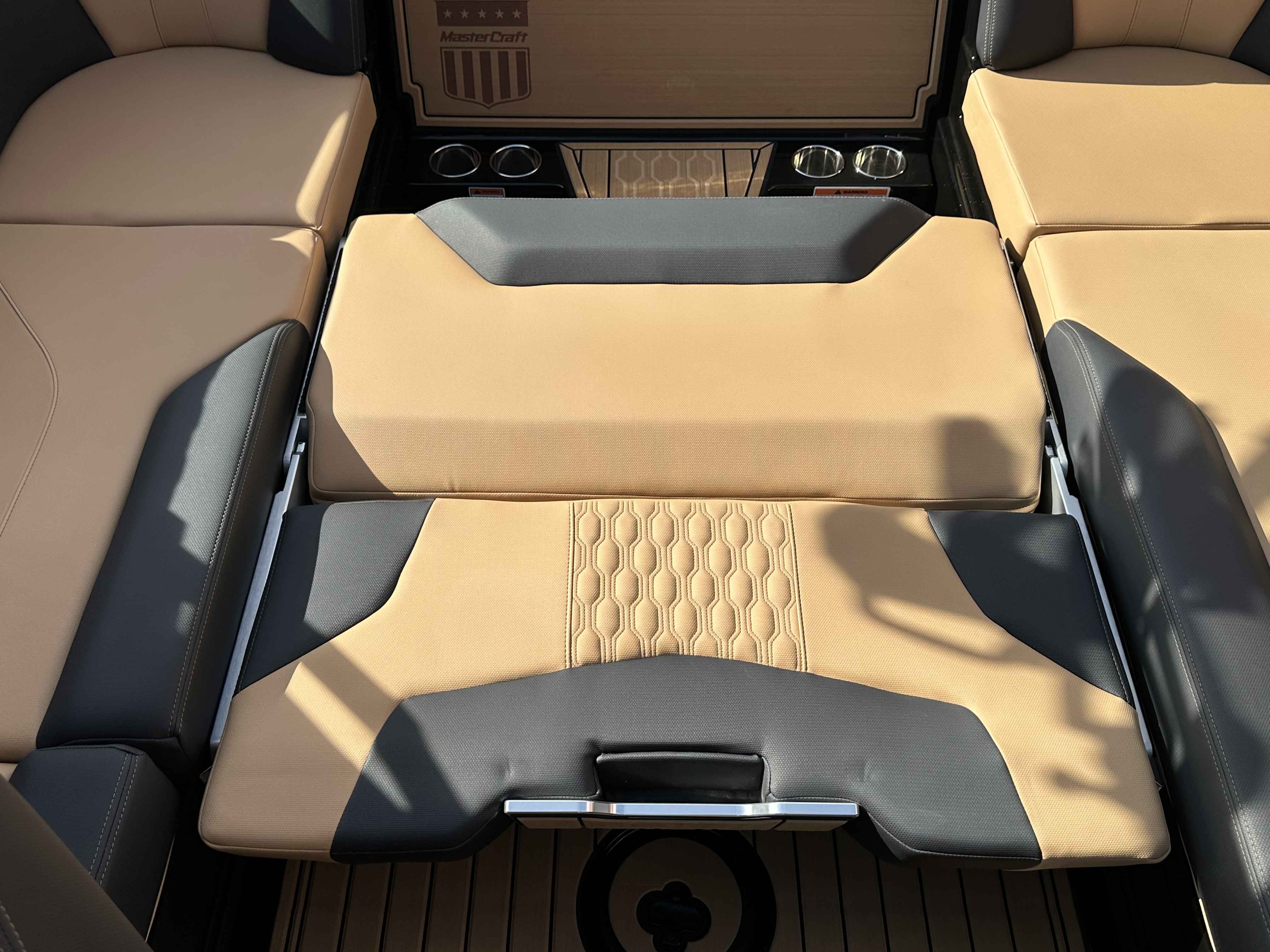 2022 Mastercraft XT22-14