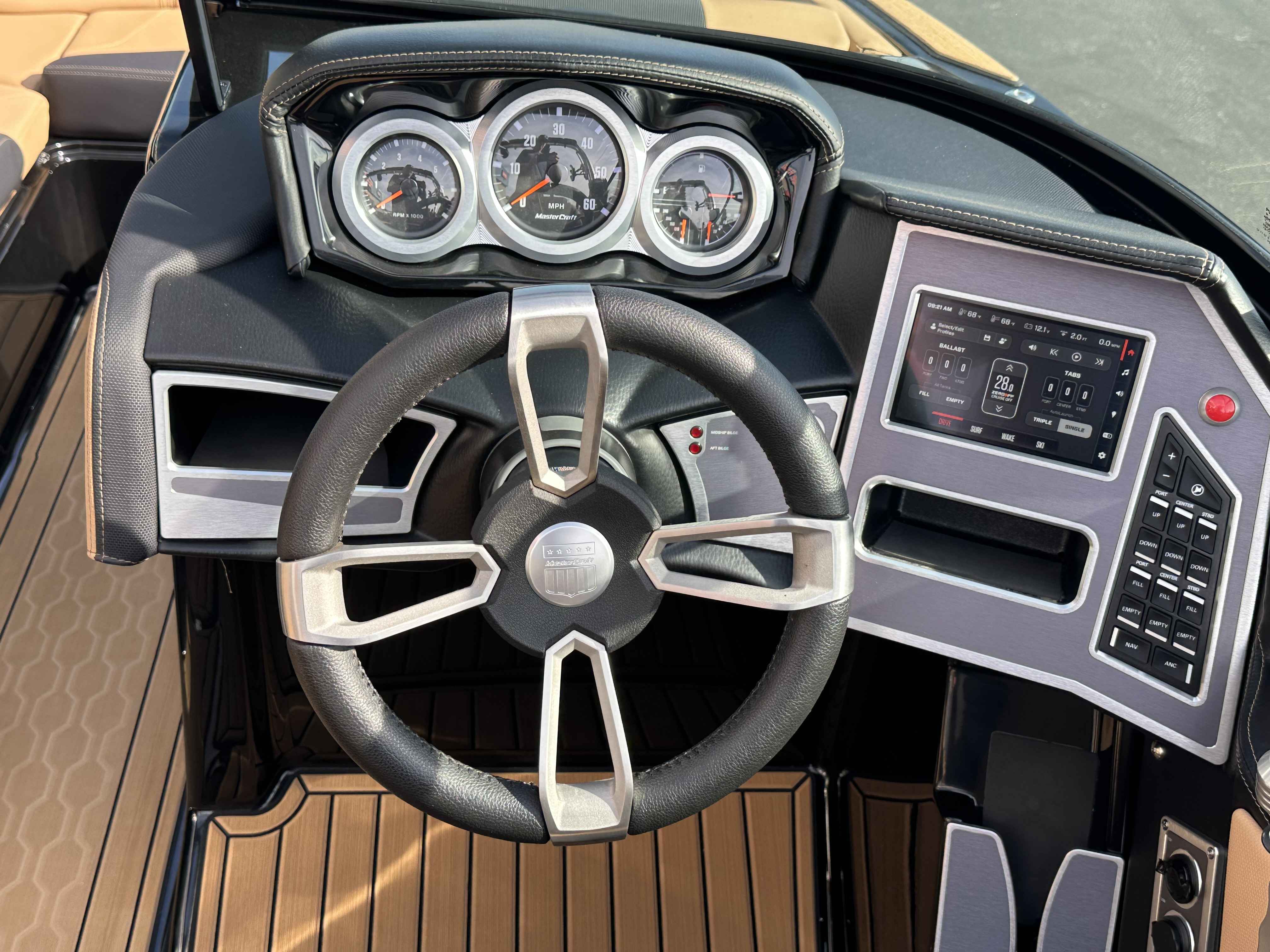 2022 Mastercraft XT22-19