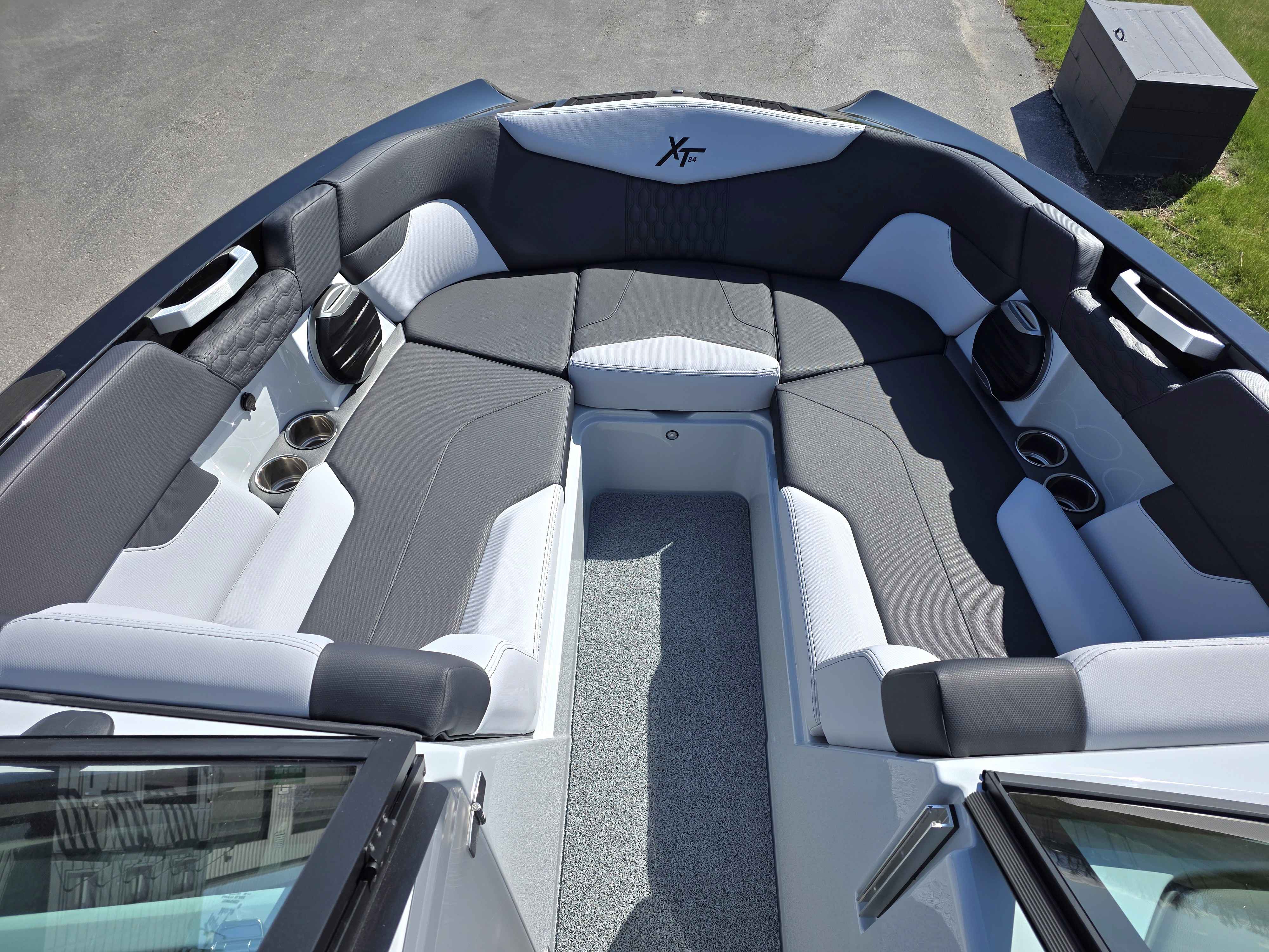 dummy-boat-img