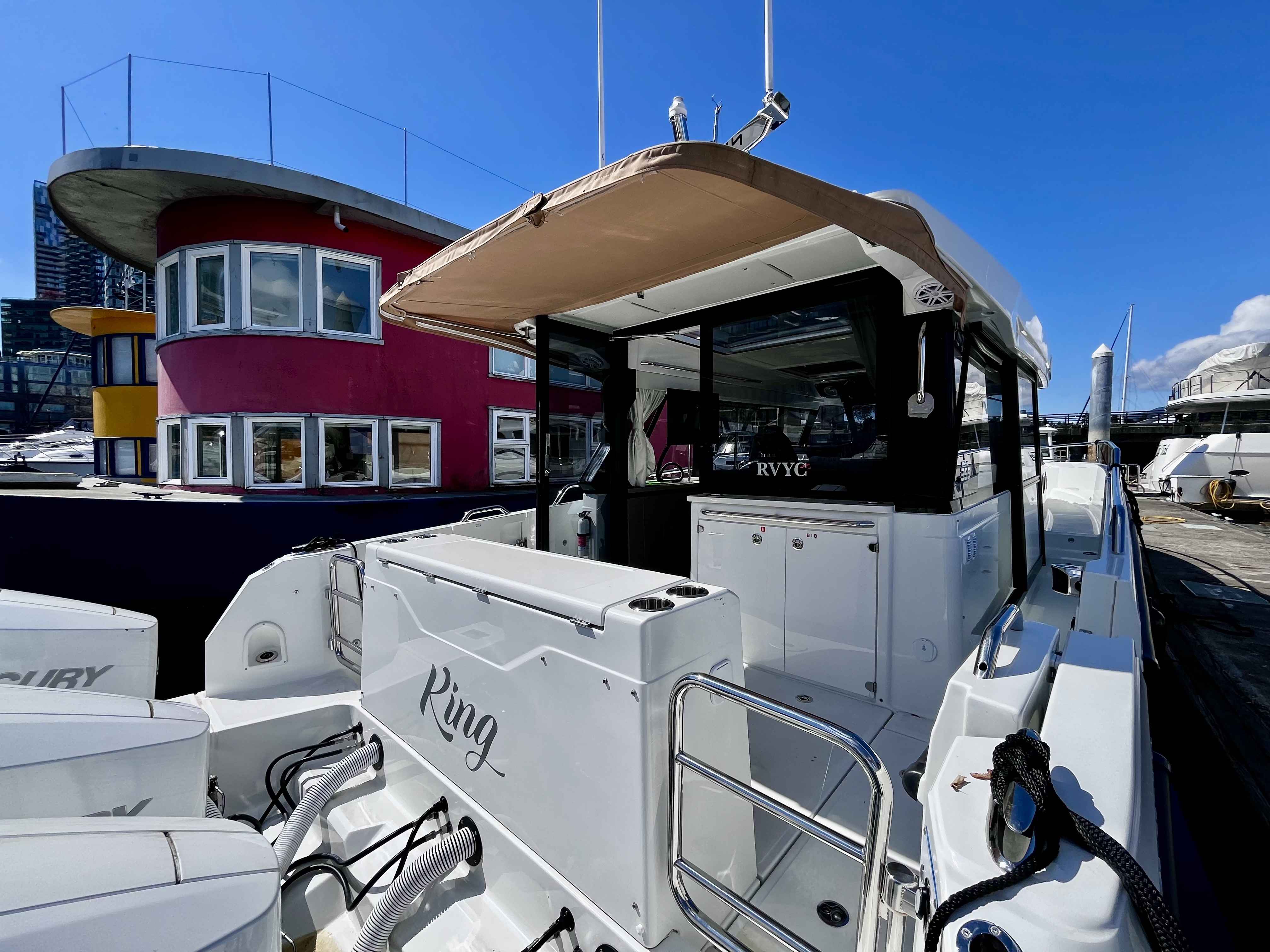 Pre-Owned 2025 Wellcraft 38 Explorer for Sale | Vancouver, BC | M&P Yacht Centre | 67842e24b0cd942f1801e2e6