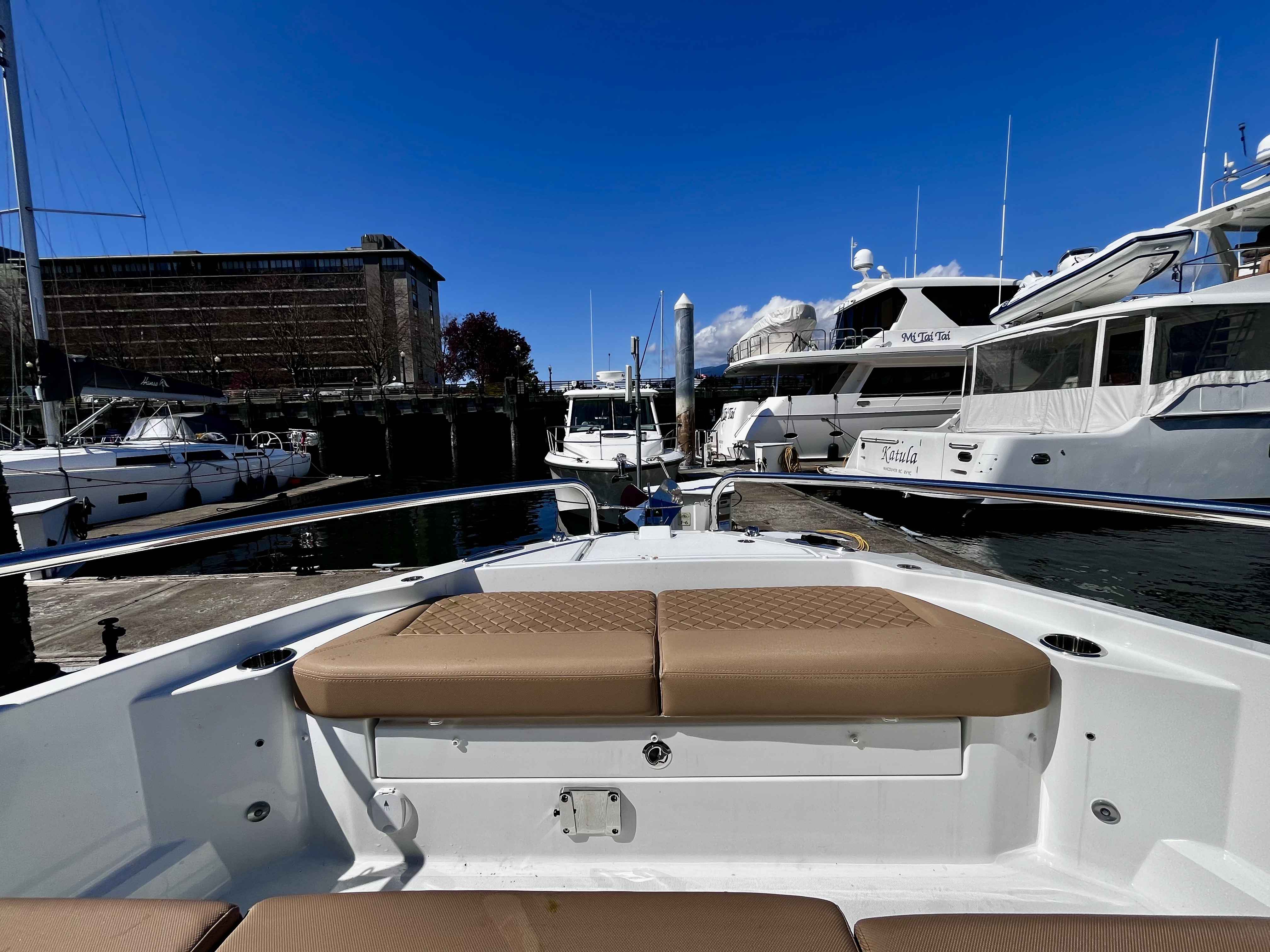 Pre-Owned 2025 Wellcraft 38 Explorer for Sale | Vancouver, BC | M&P Yacht Centre | 67842e24b0cd942f1801e2e6