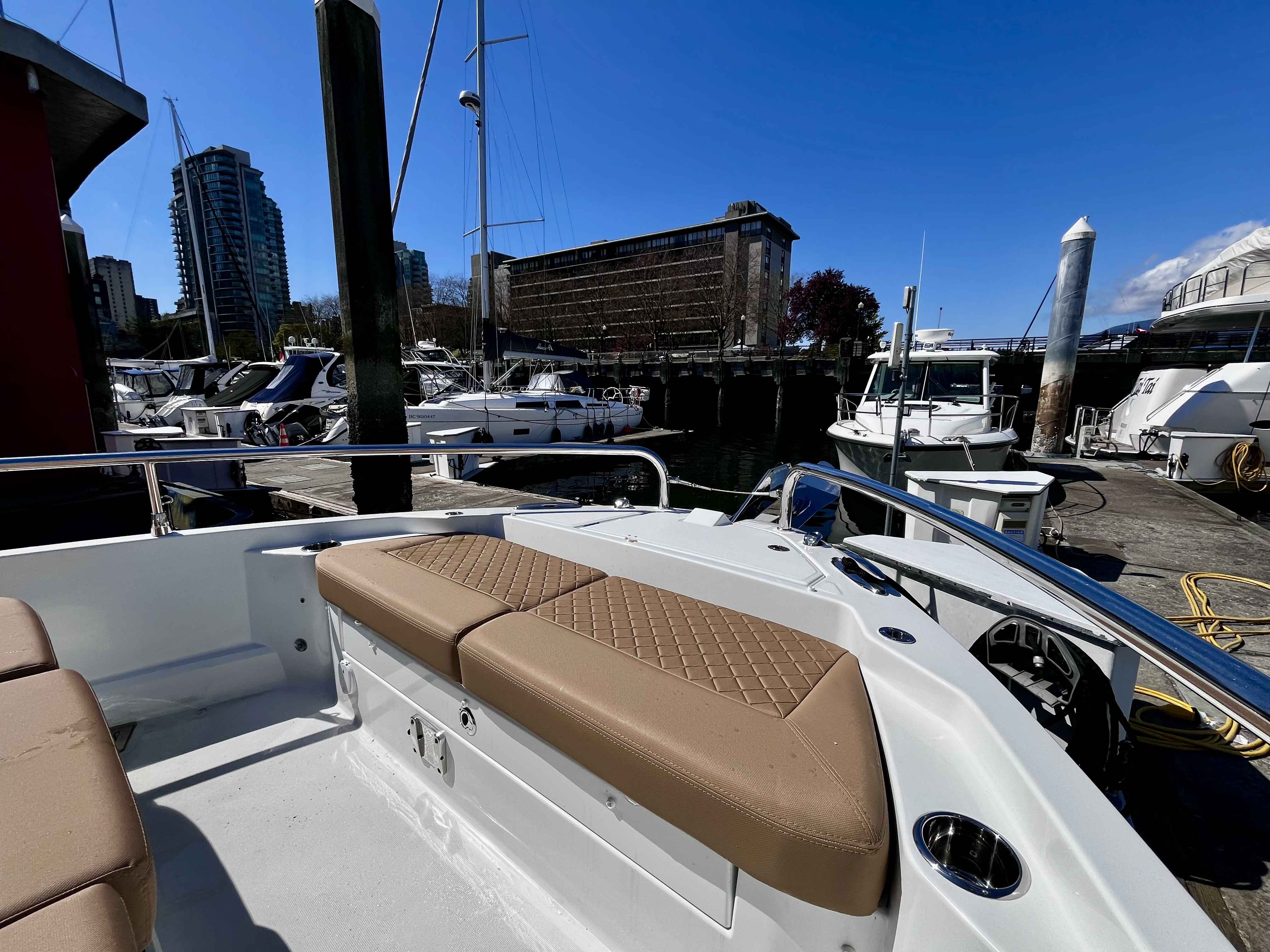 Pre-Owned 2025 Wellcraft 38 Explorer for Sale | Vancouver, BC | M&P Yacht Centre | 67842e24b0cd942f1801e2e6