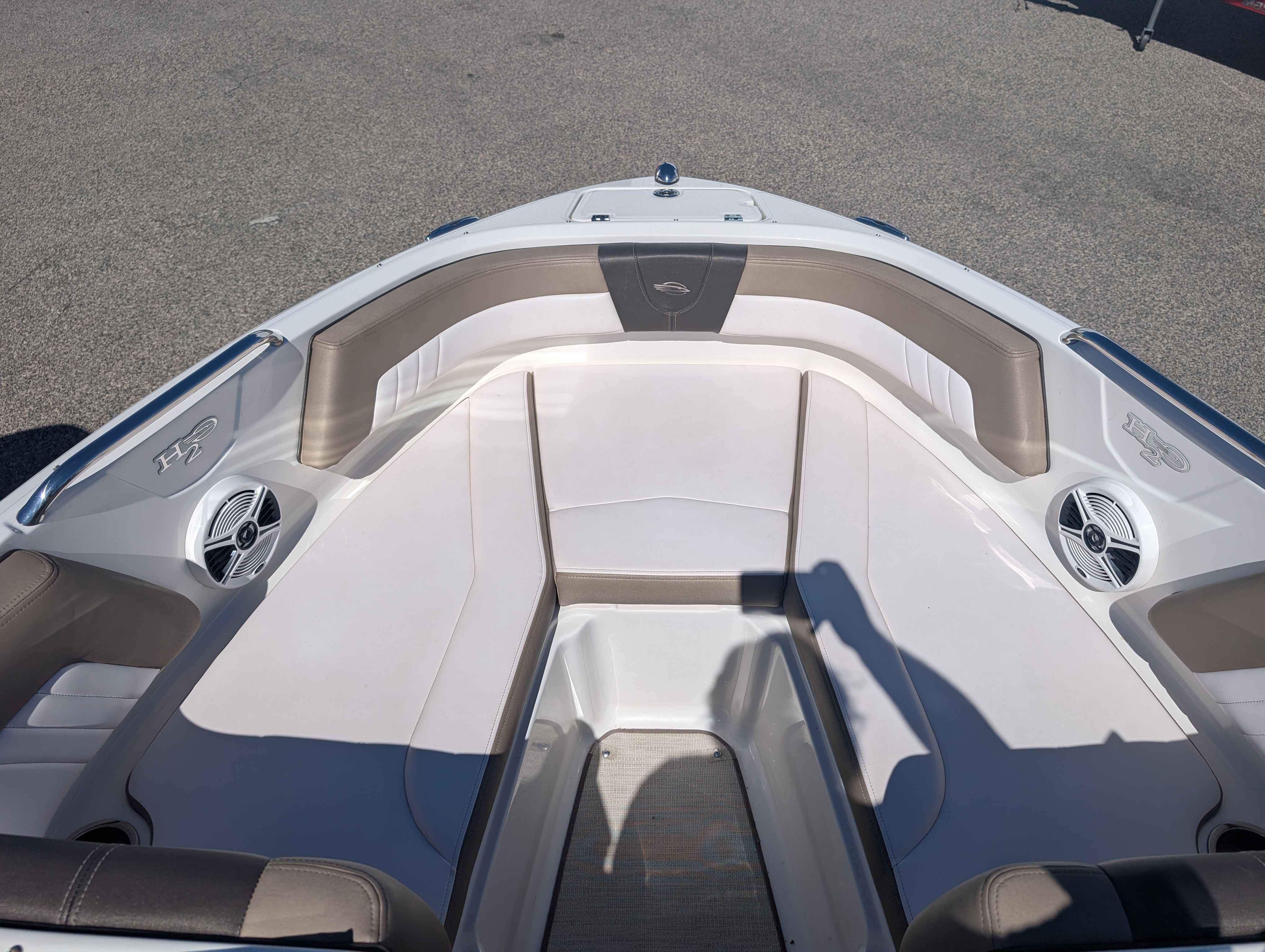 boat-carouselImage-image