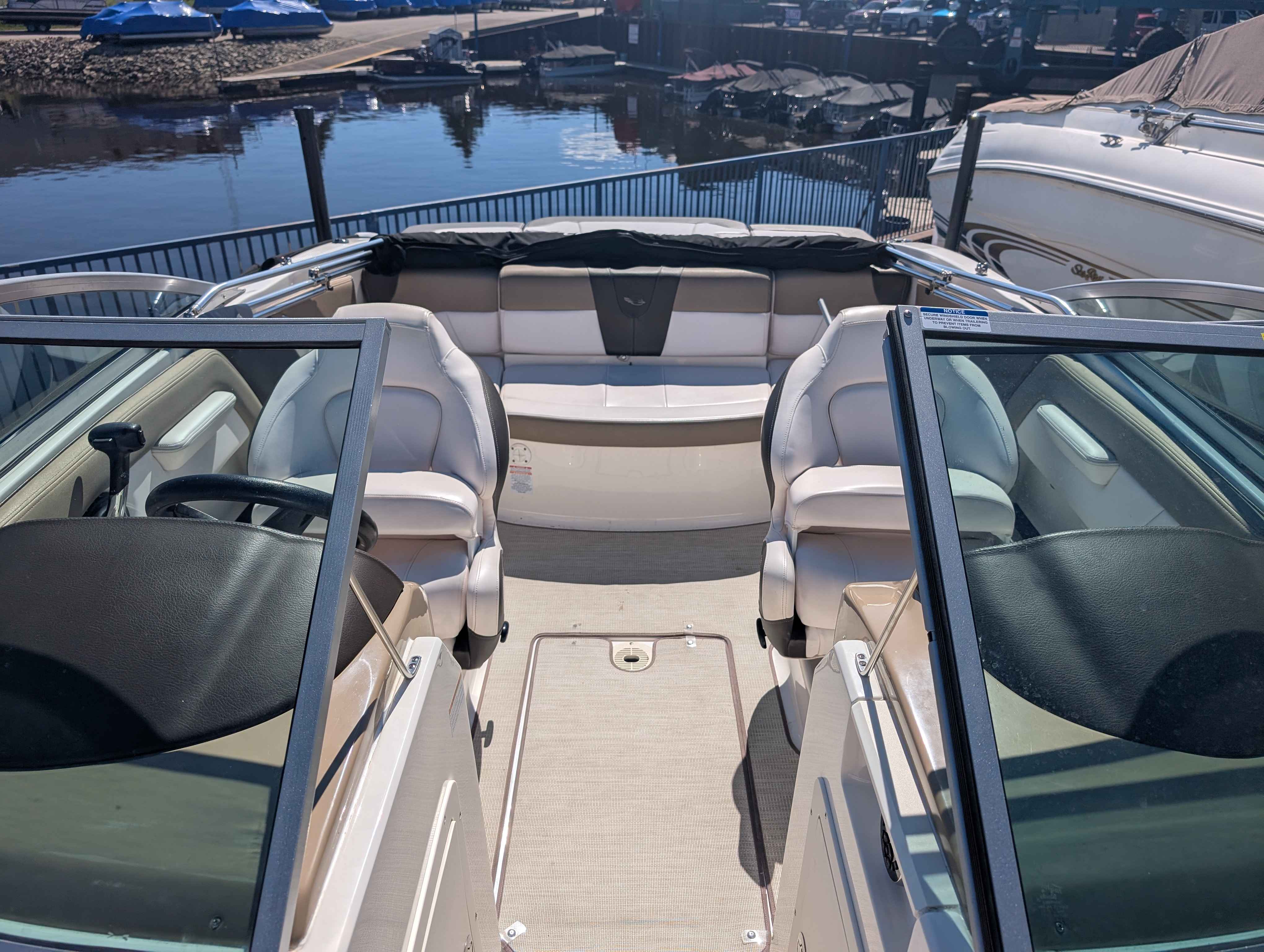 boat-carouselImage-image