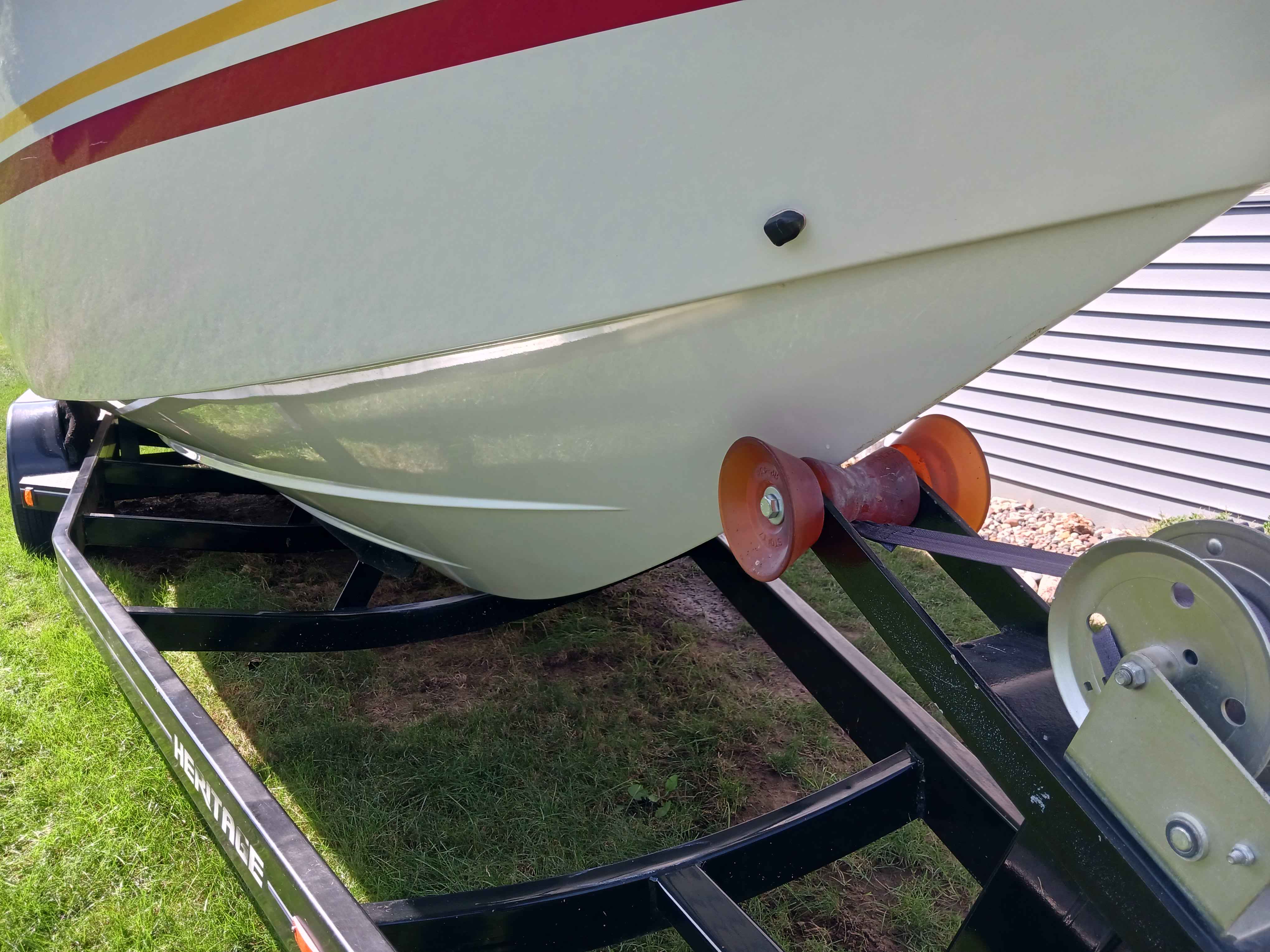 boat-carouselImage-image