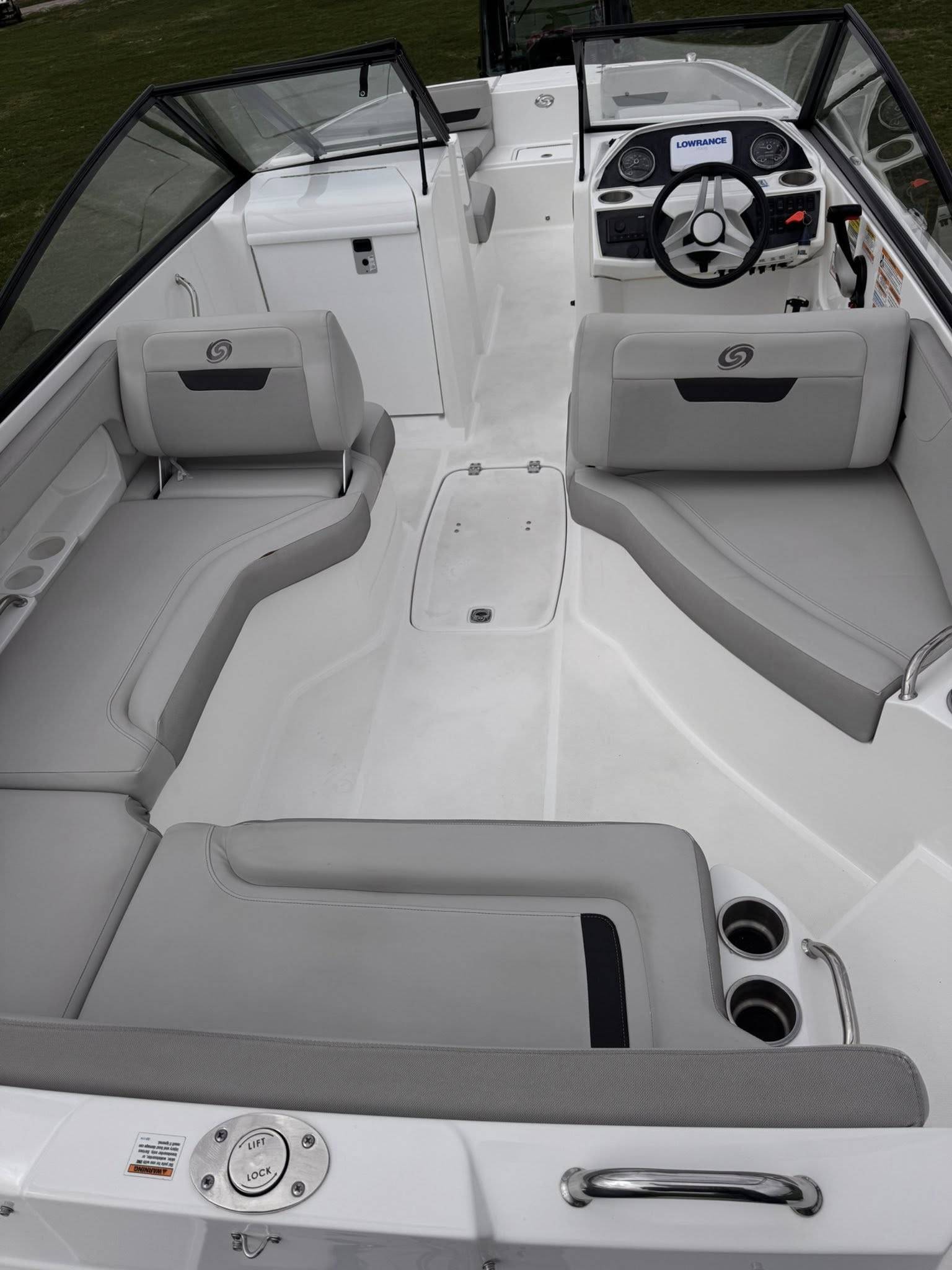 2023 Hurricane SD 235-8