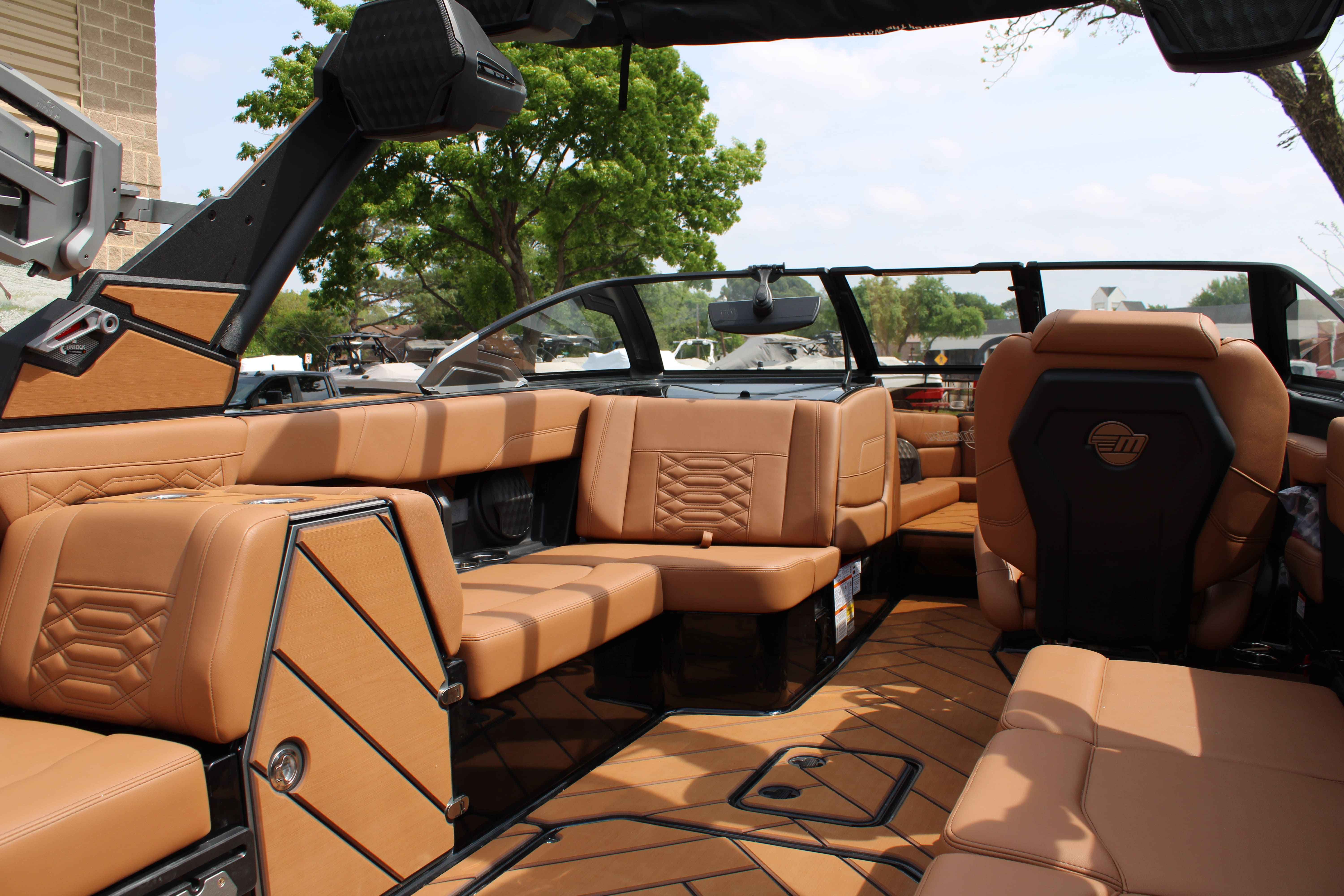 2026 Malibu Boats 26 LSV-11