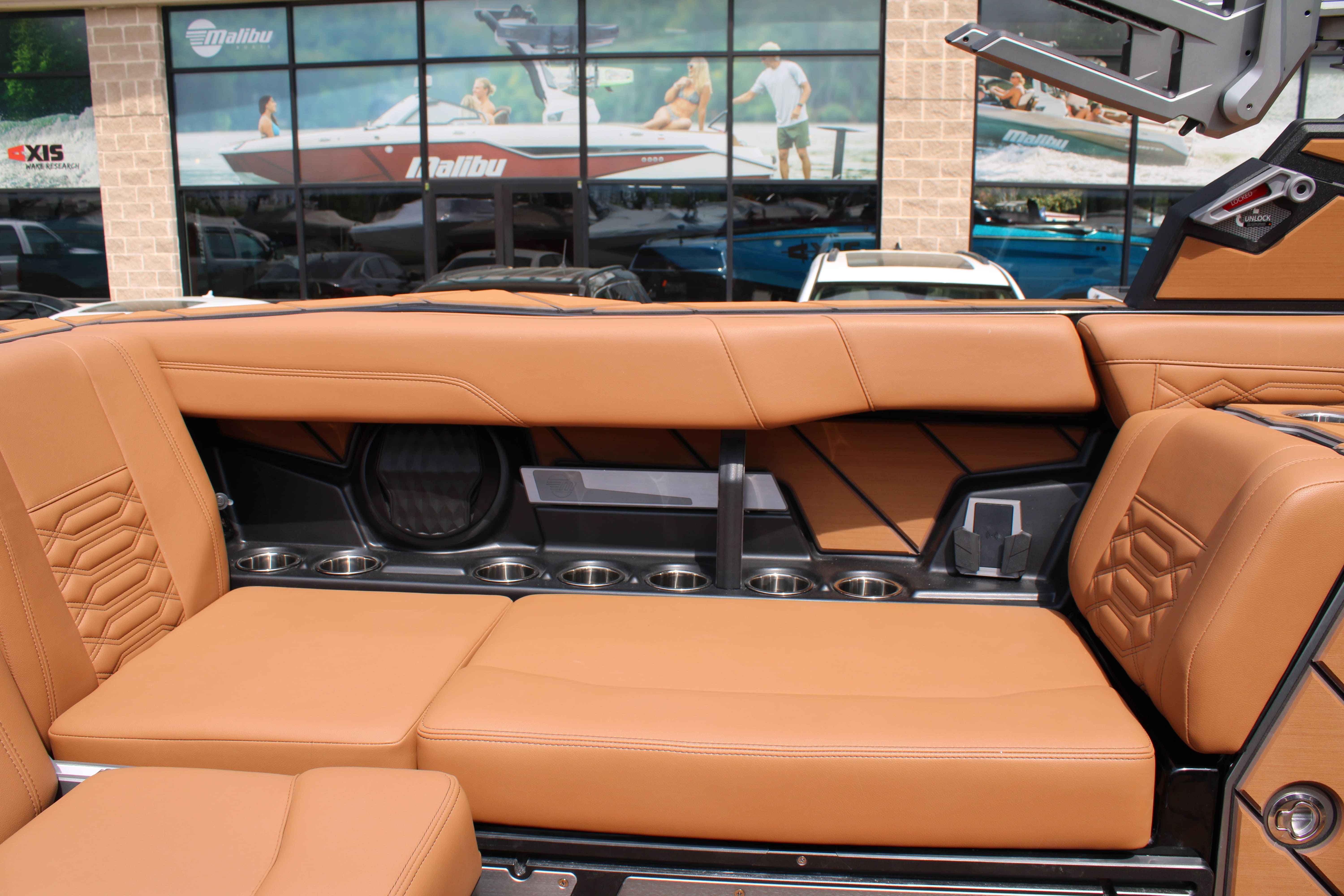 2026 Malibu Boats 26 LSV-17