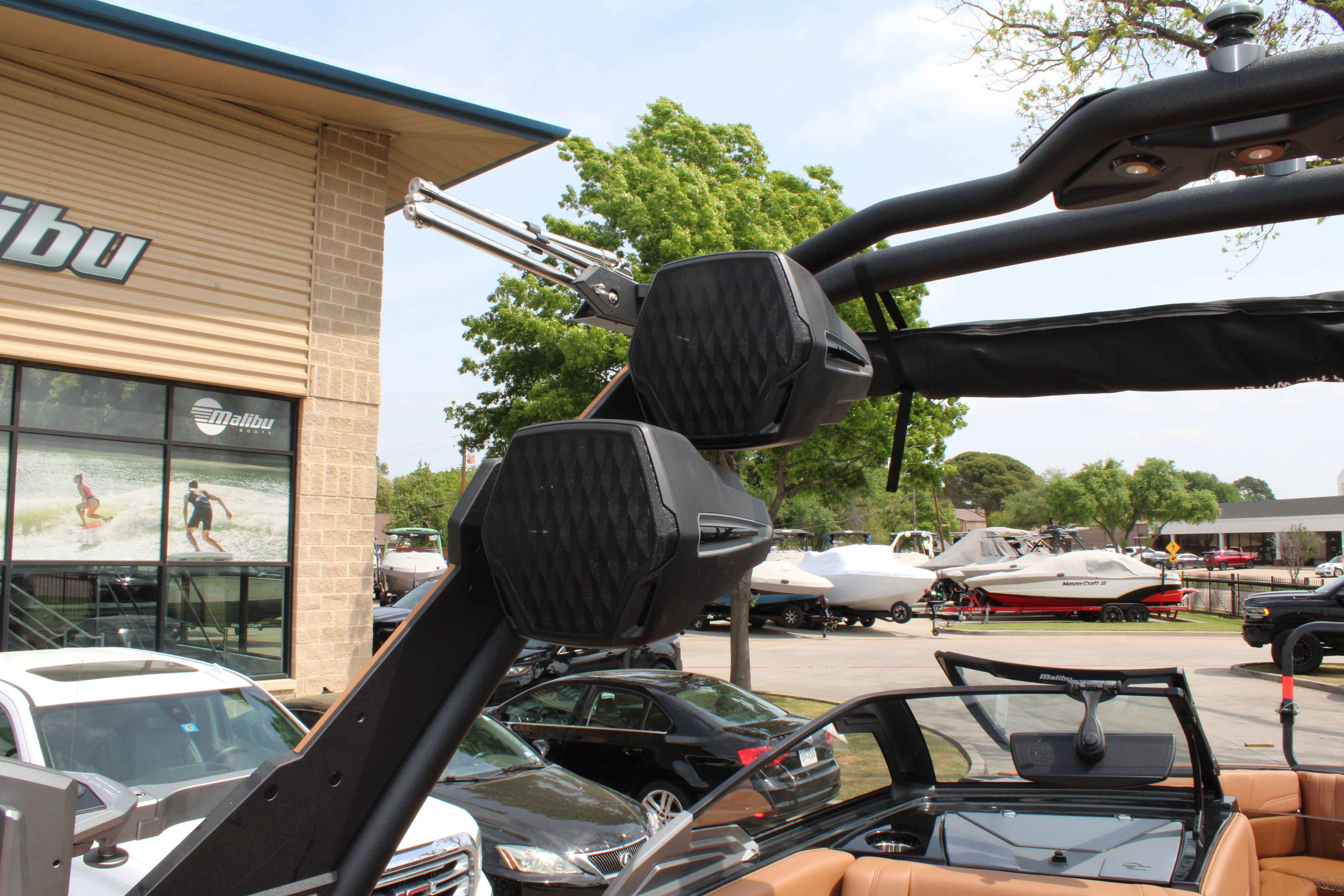 2026 Malibu Boats 26 LSV-20