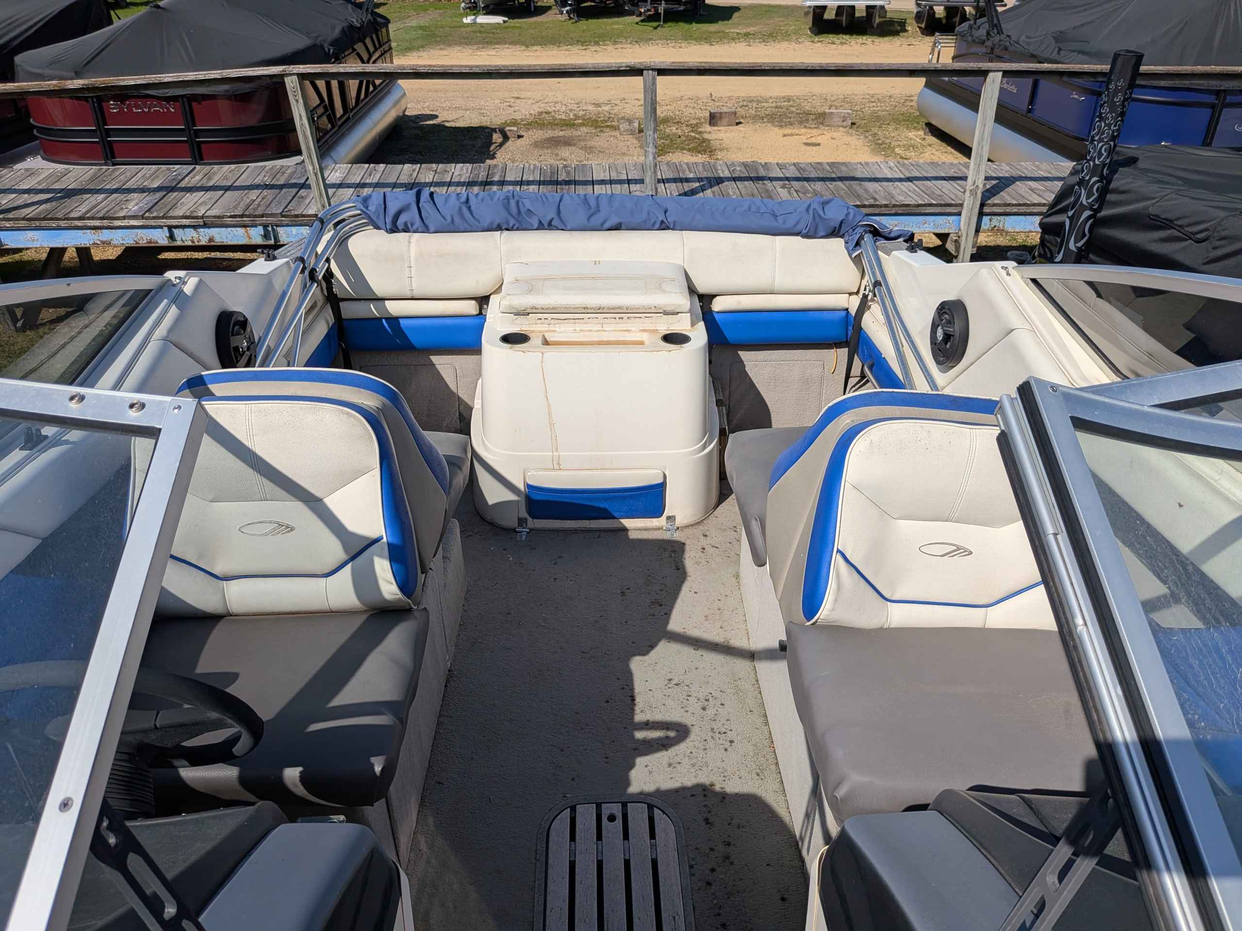 boat-carouselImage-image