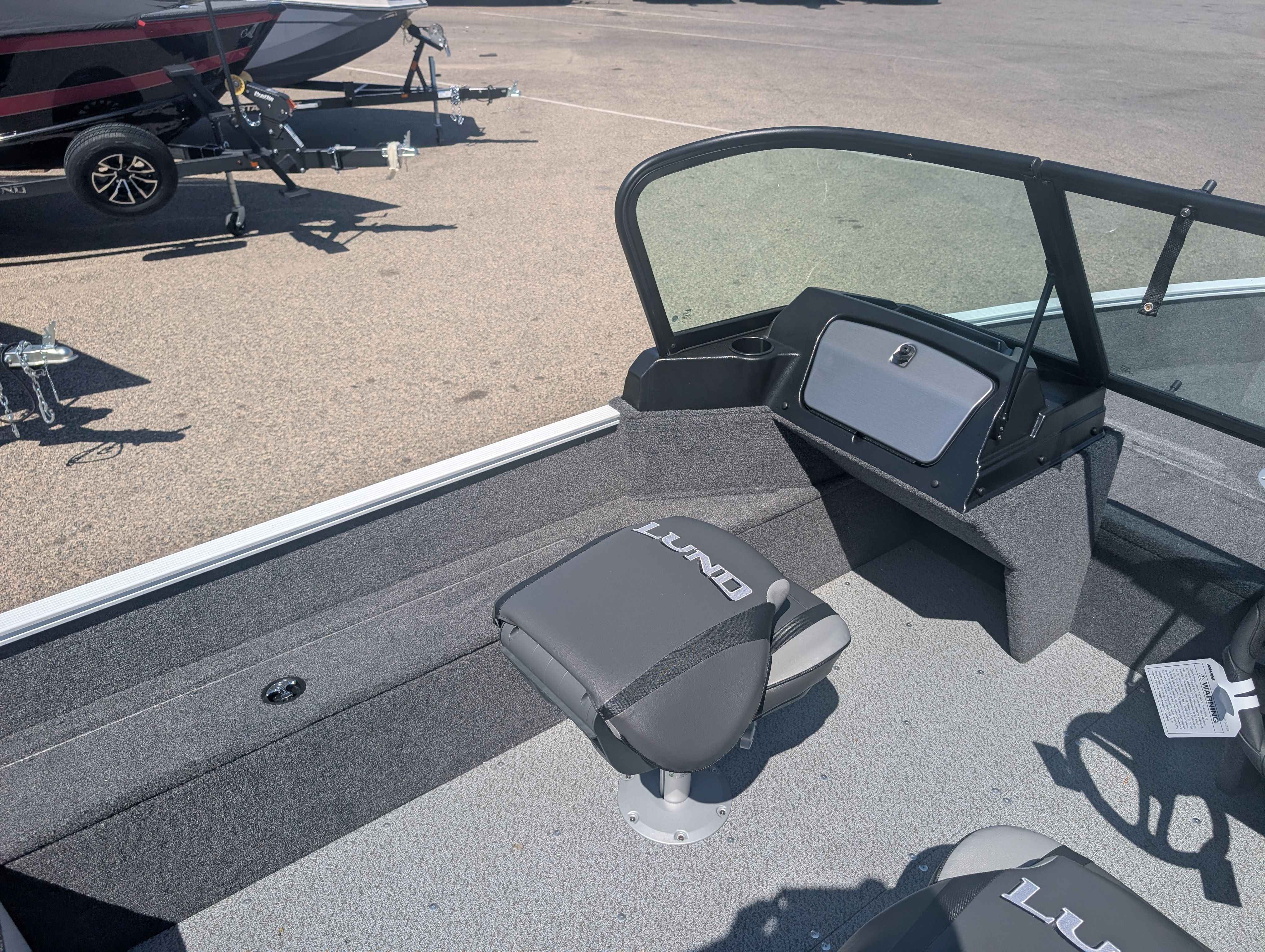 boat-carouselImage-image