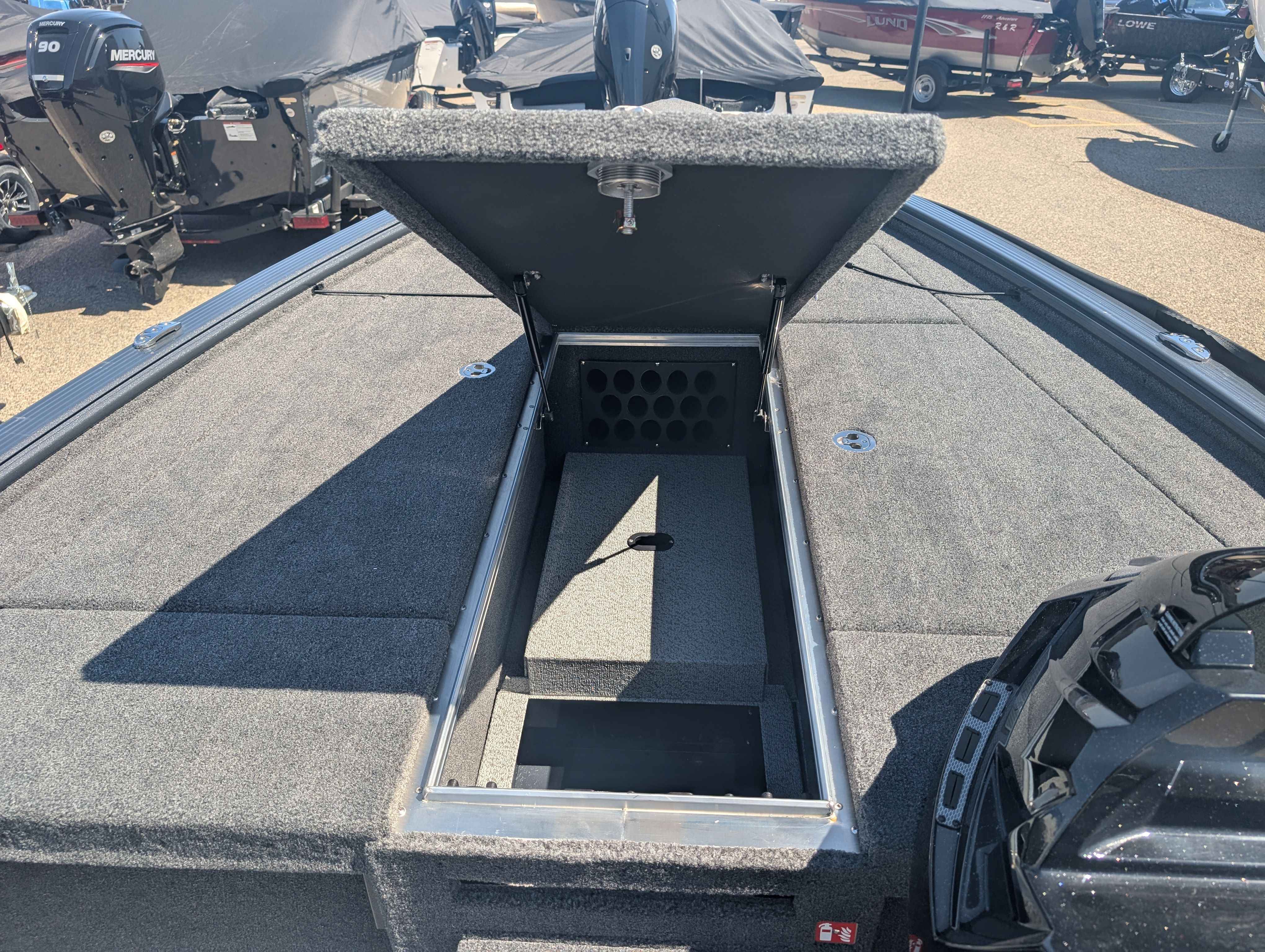 boat-carouselImage-image