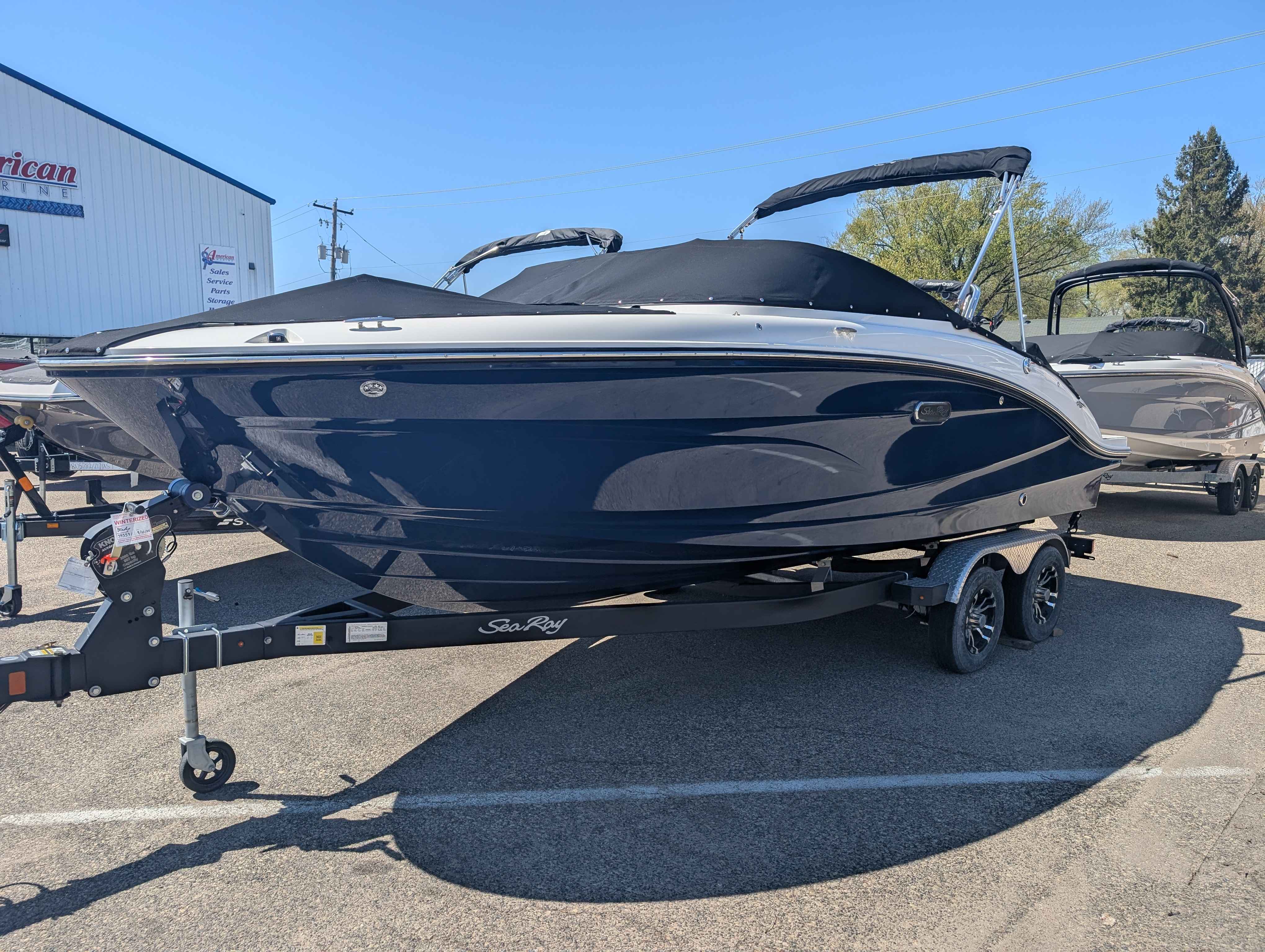 boat-carouselImage-image