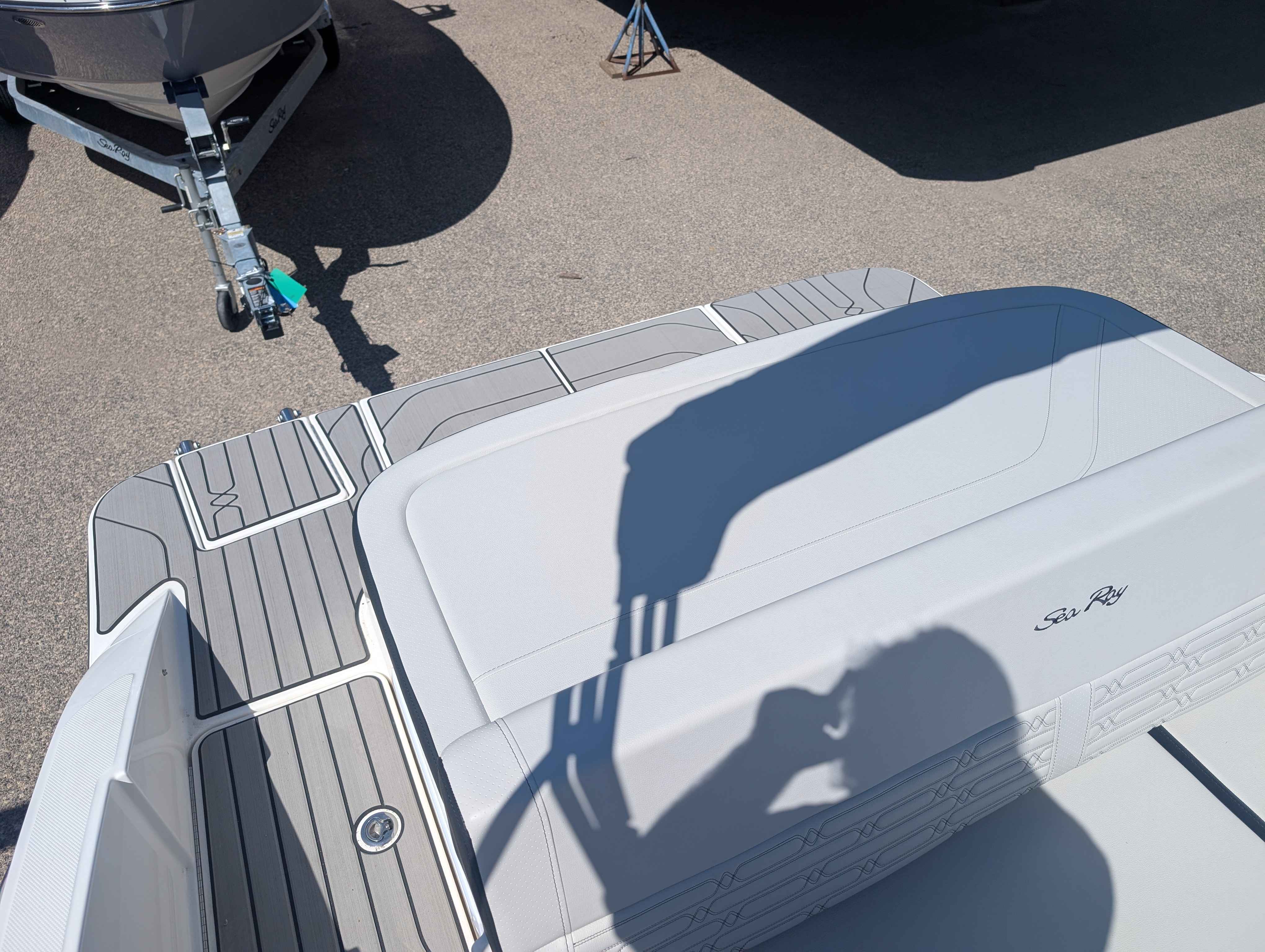 boat-carouselImage-image